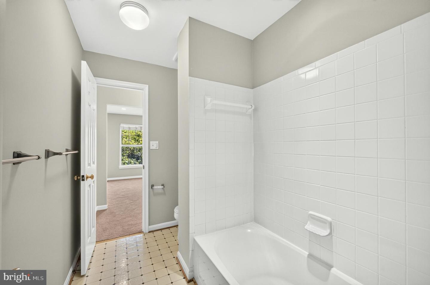 26025 Murrey Dr Property Photo 44