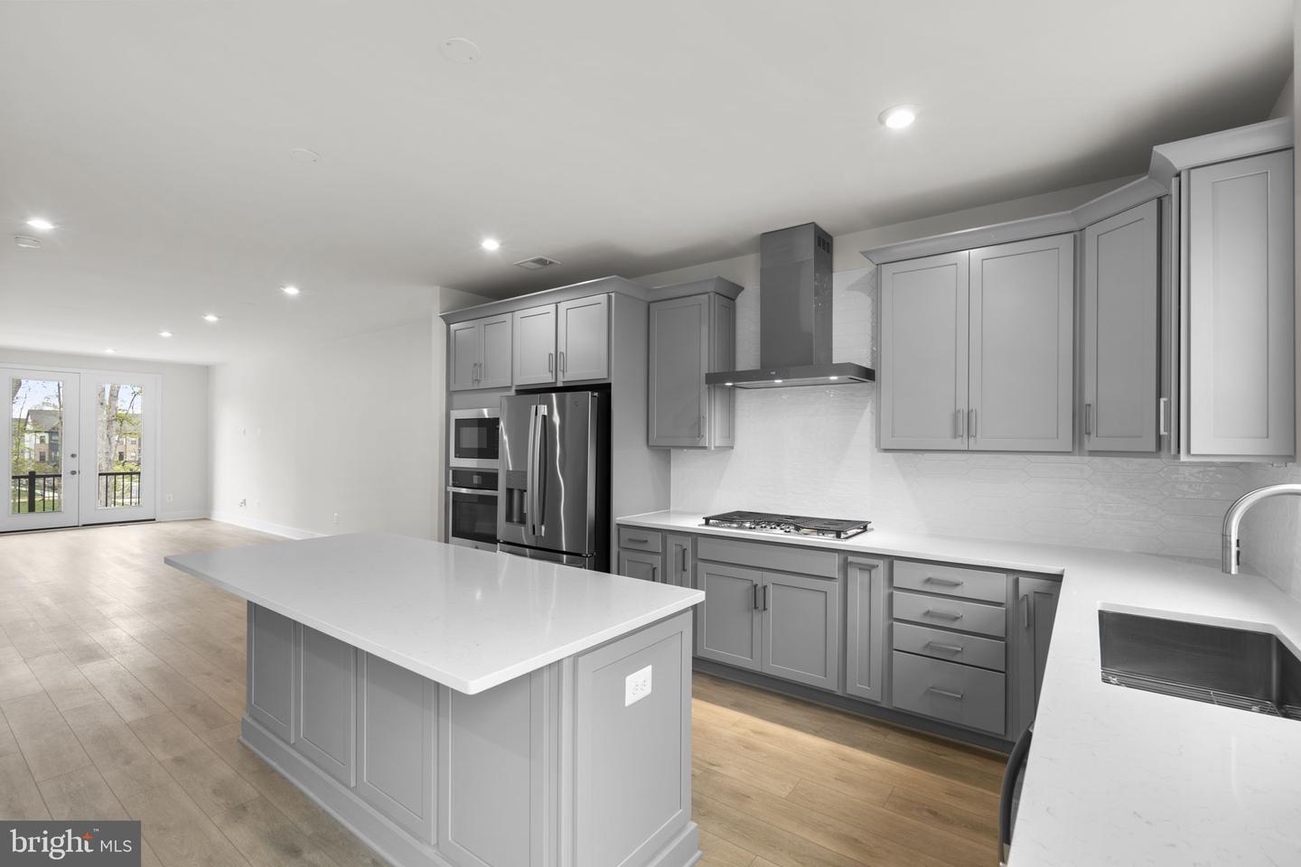 1 Picasso Sq #turner 22-f2-rt Property Photo 6