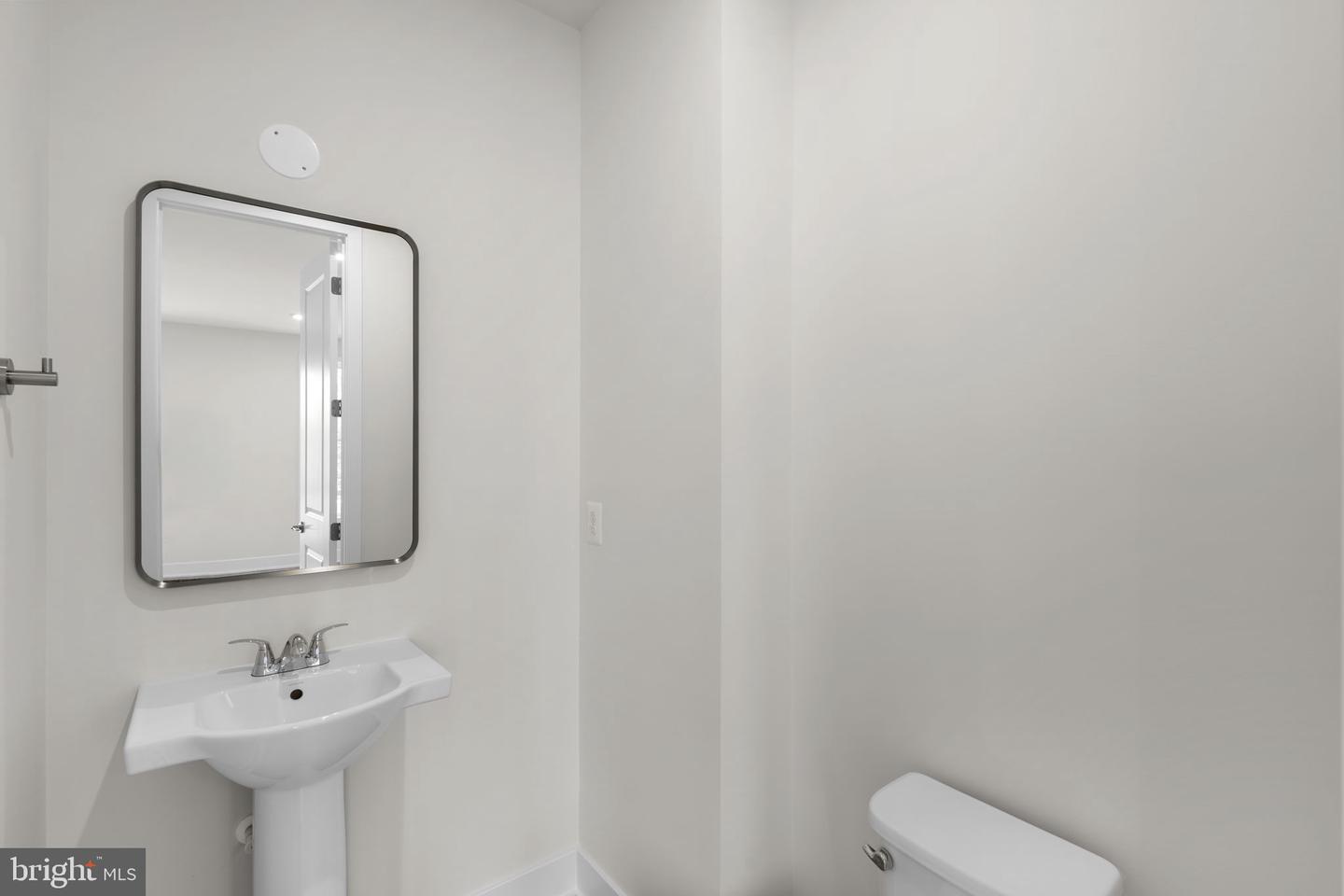 1 Picasso Sq #turner 22-f2-rt Property Photo 13