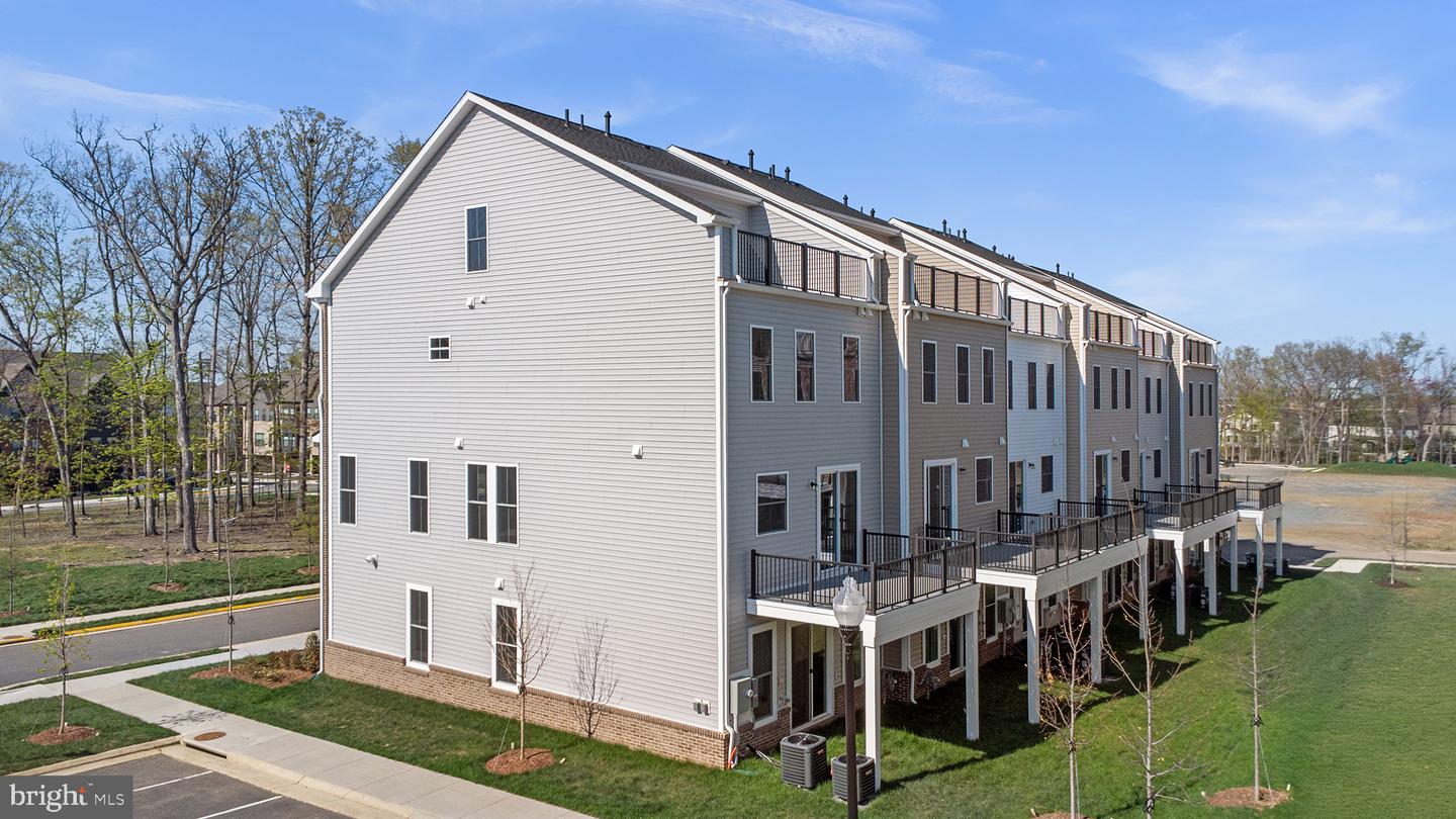 1 Picasso Sq #turner 22-f2-rt Property Photo 28