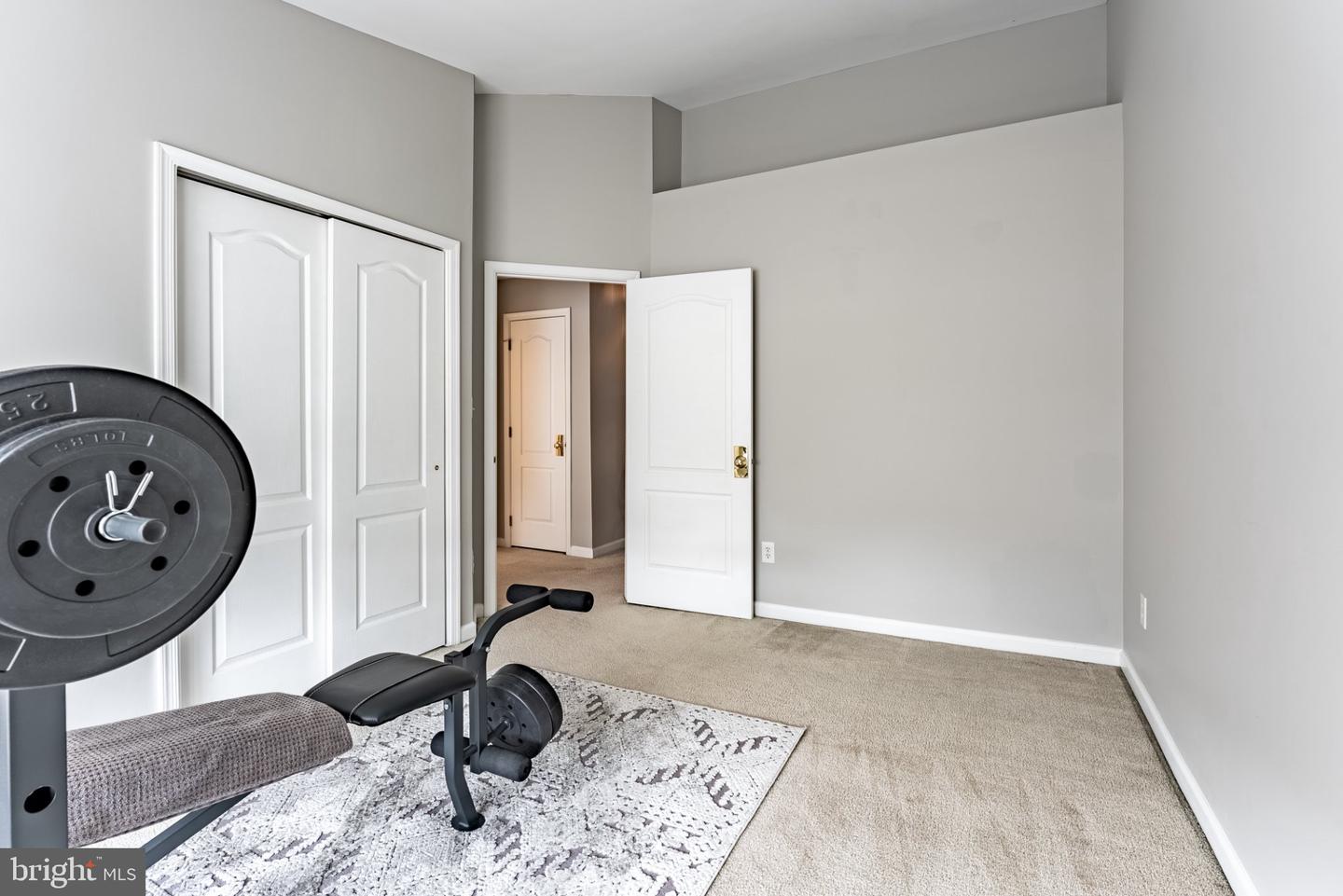 43738 Clemens Ter Property Photo 17