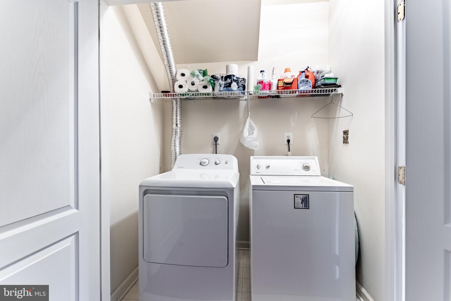 43738 Clemens Ter Property Photo 25