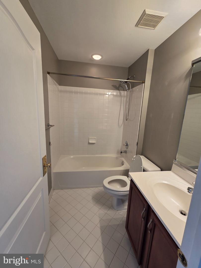 43738 Clemens Ter Property Photo 53