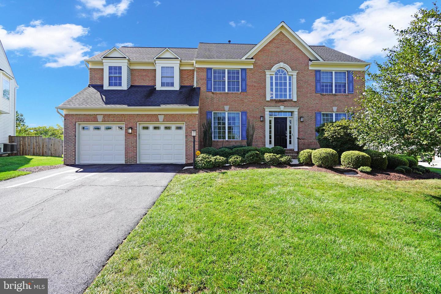 45917 Pullman Ct Property Photo 1