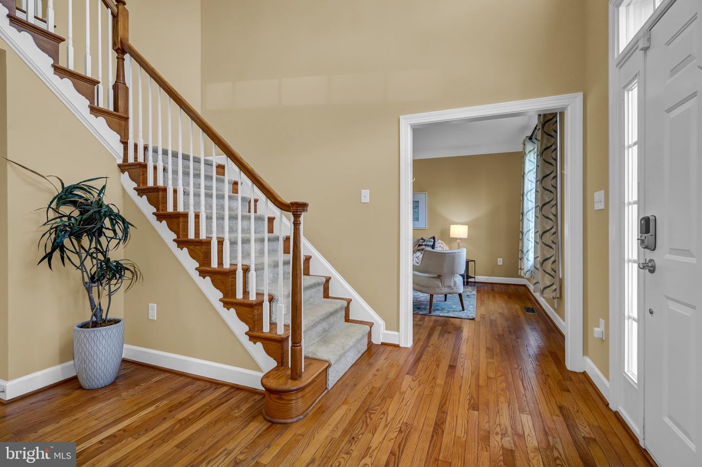 45917 Pullman Ct Property Photo 7