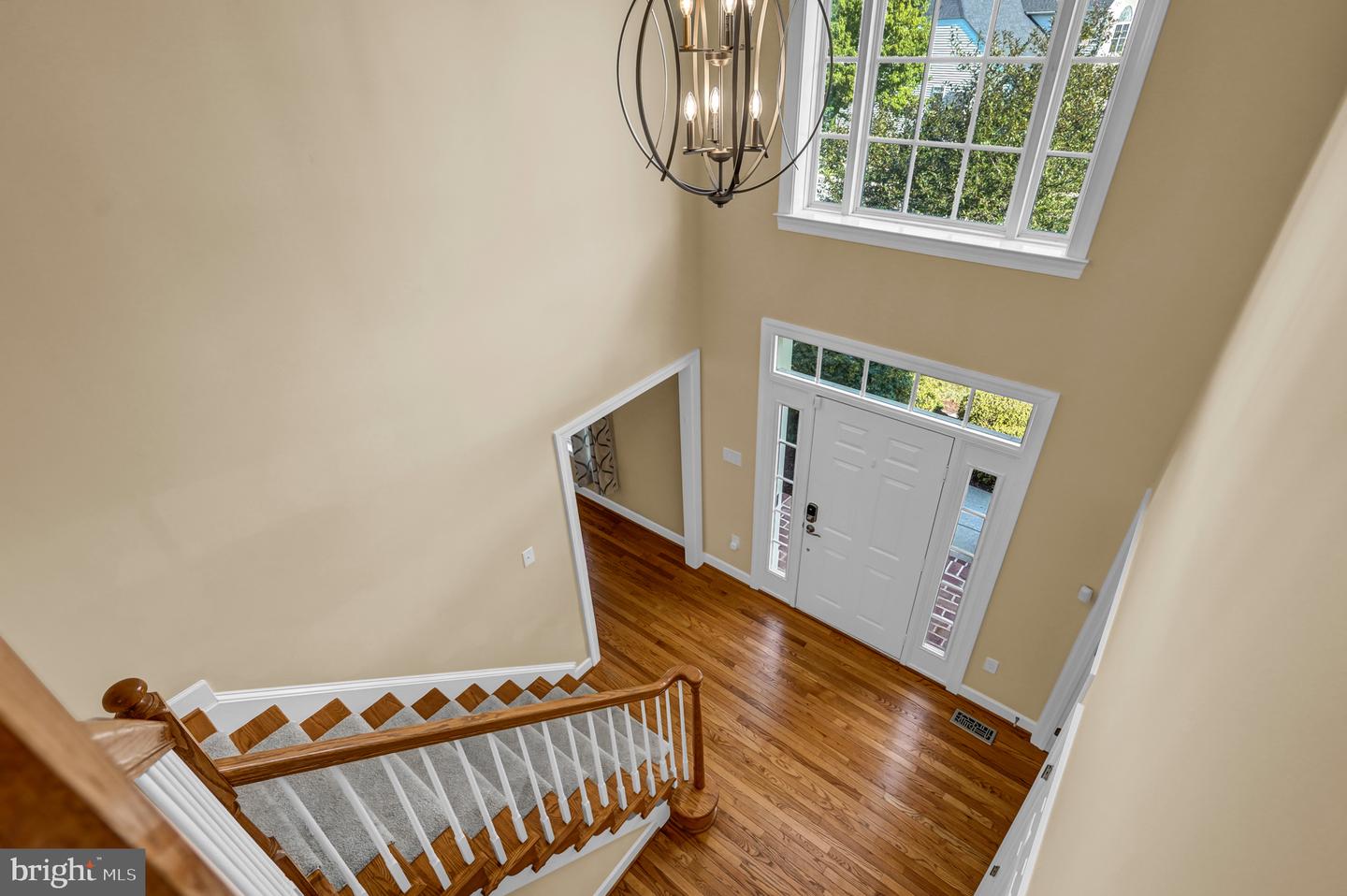 45917 Pullman Ct Property Photo 8