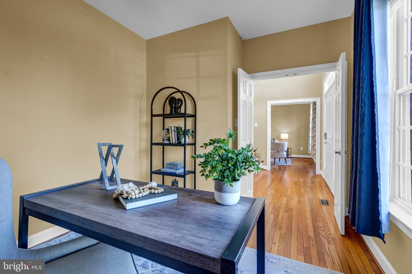 45917 Pullman Ct Property Photo 12