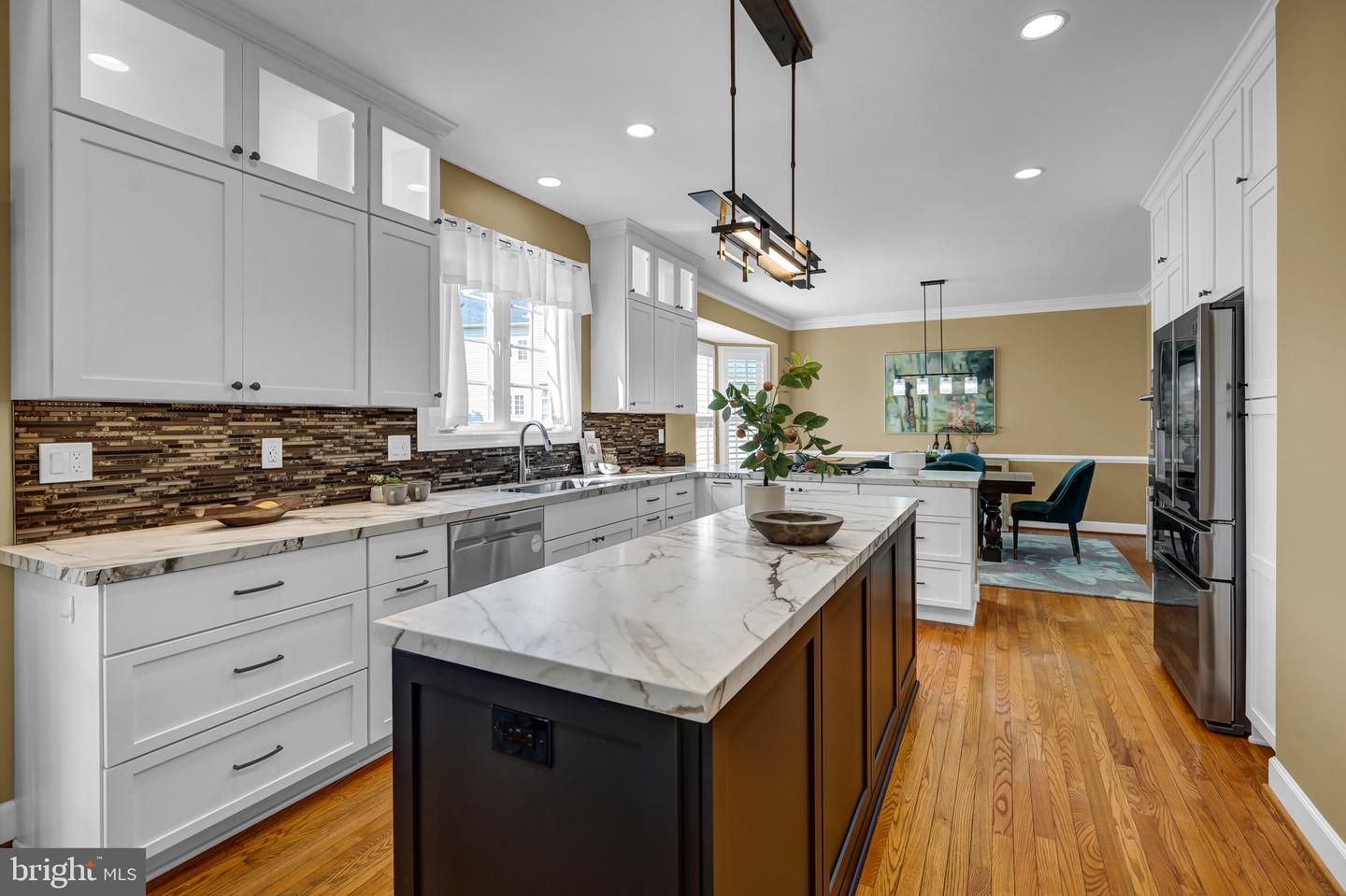 45917 Pullman Ct Property Photo 16