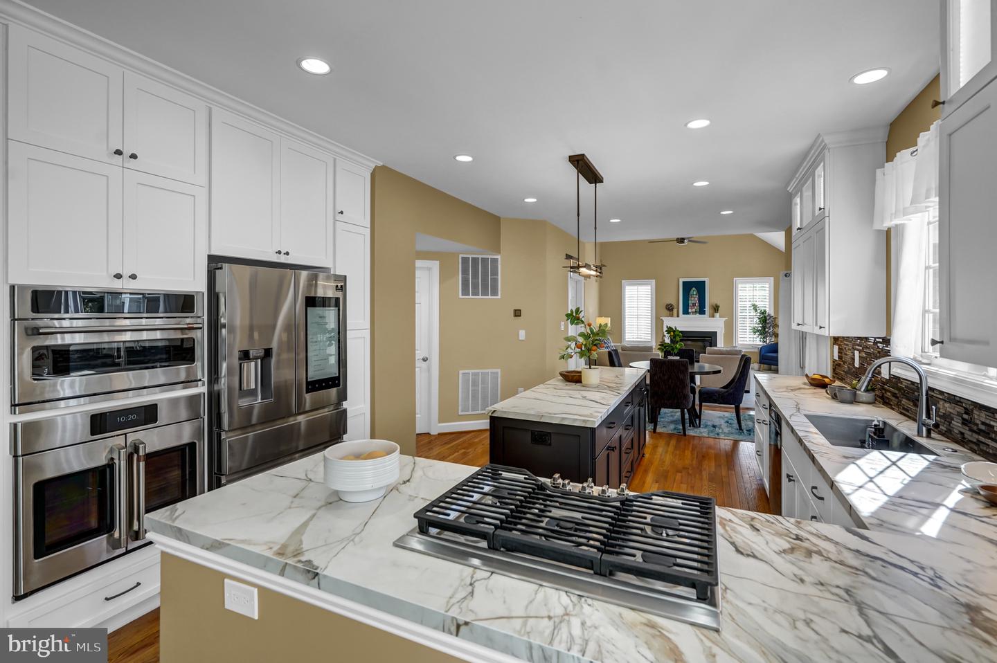 45917 Pullman Ct Property Photo 17
