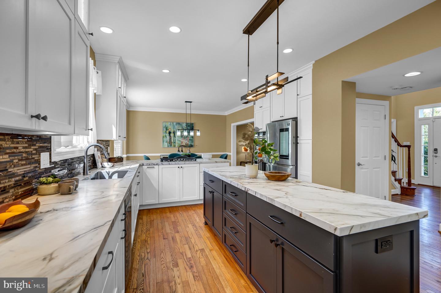 45917 Pullman Ct Property Photo 19