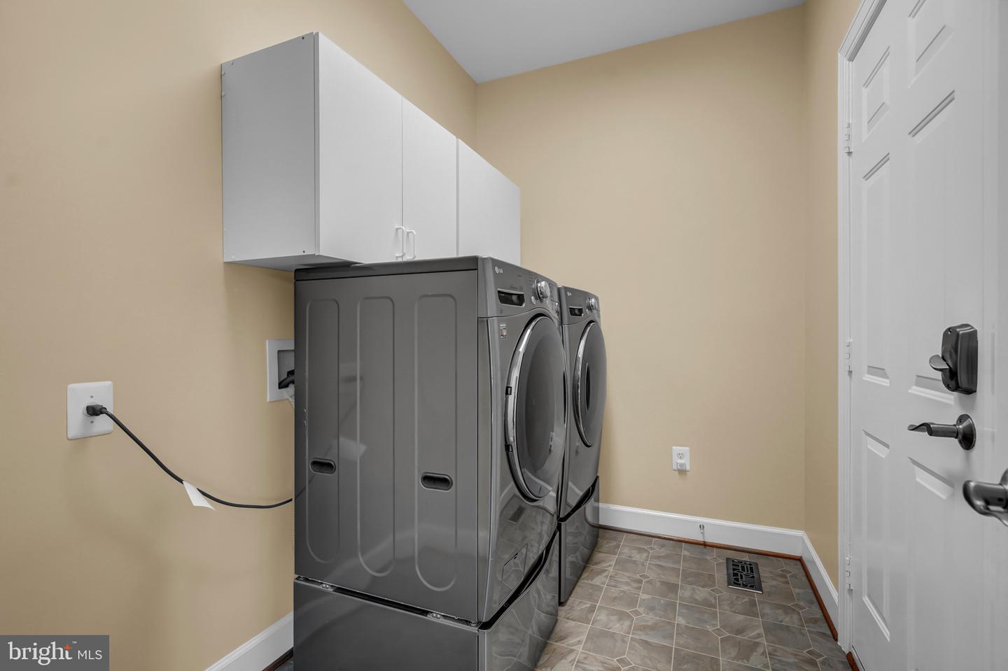 45917 Pullman Ct Property Photo 46