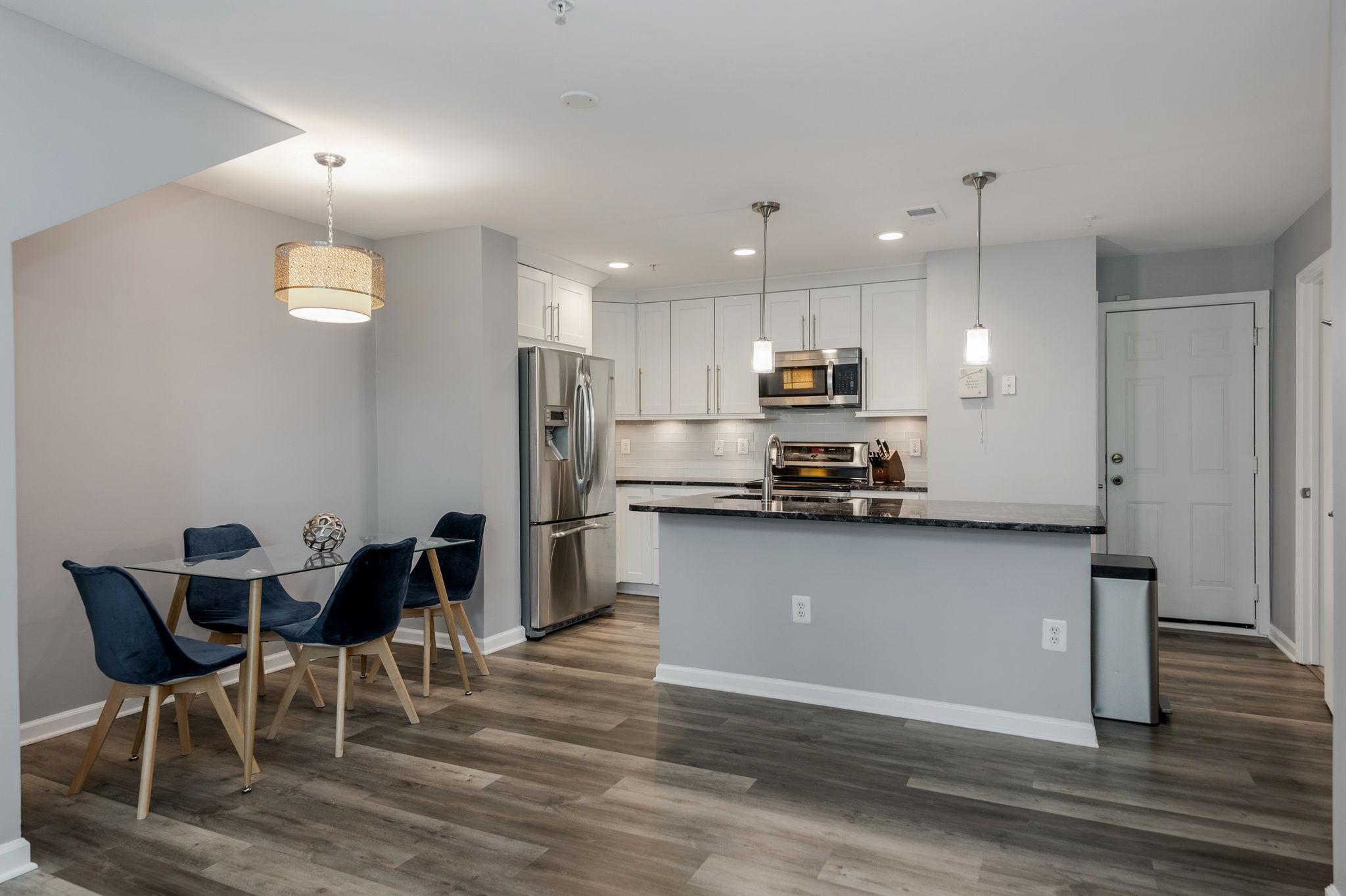 42289 Onyx Ter Property Photo 8