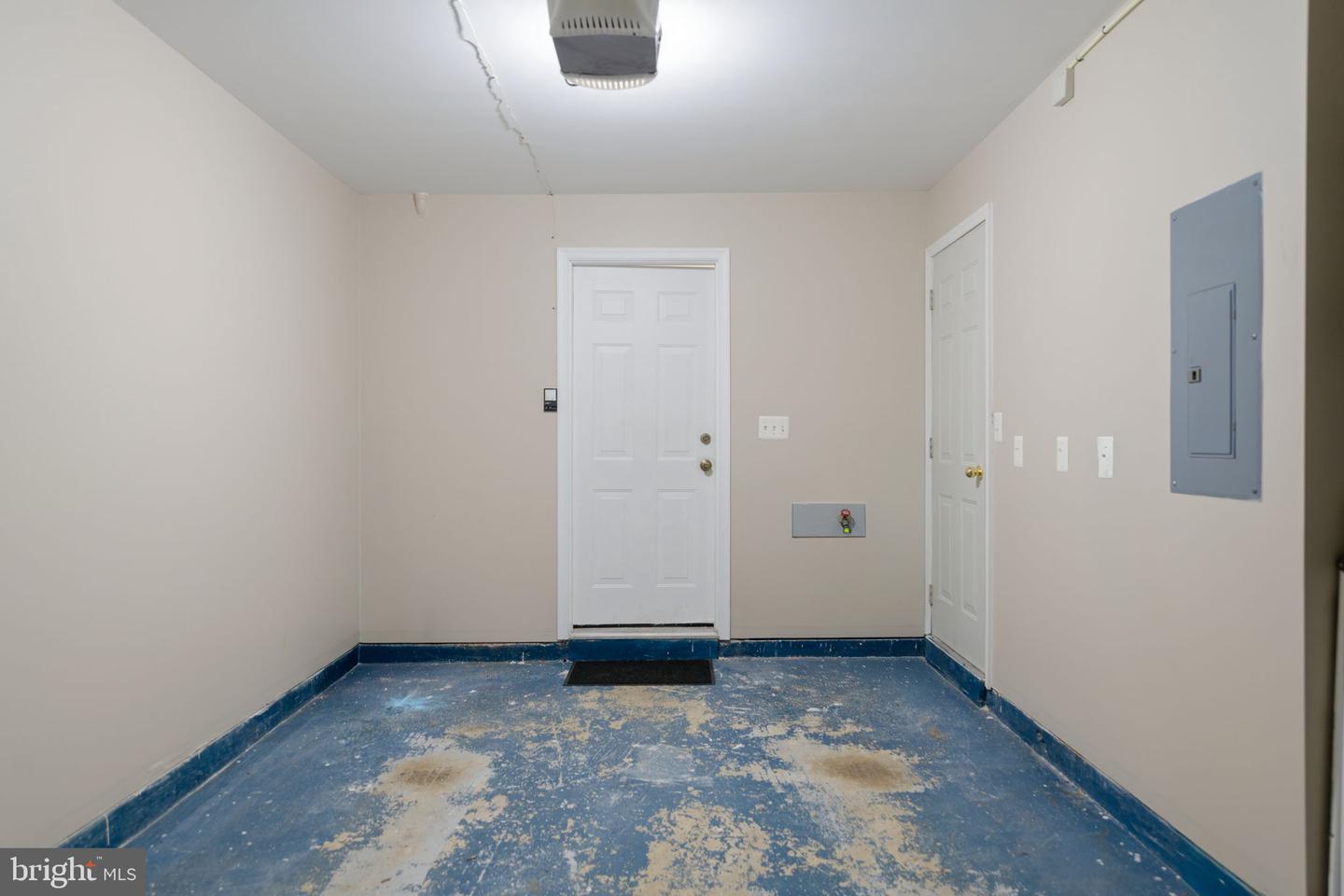 42289 Onyx Ter Property Photo 31
