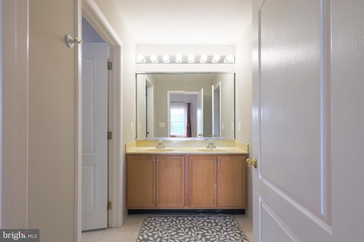 22918 N Brown Sq Property Photo 55