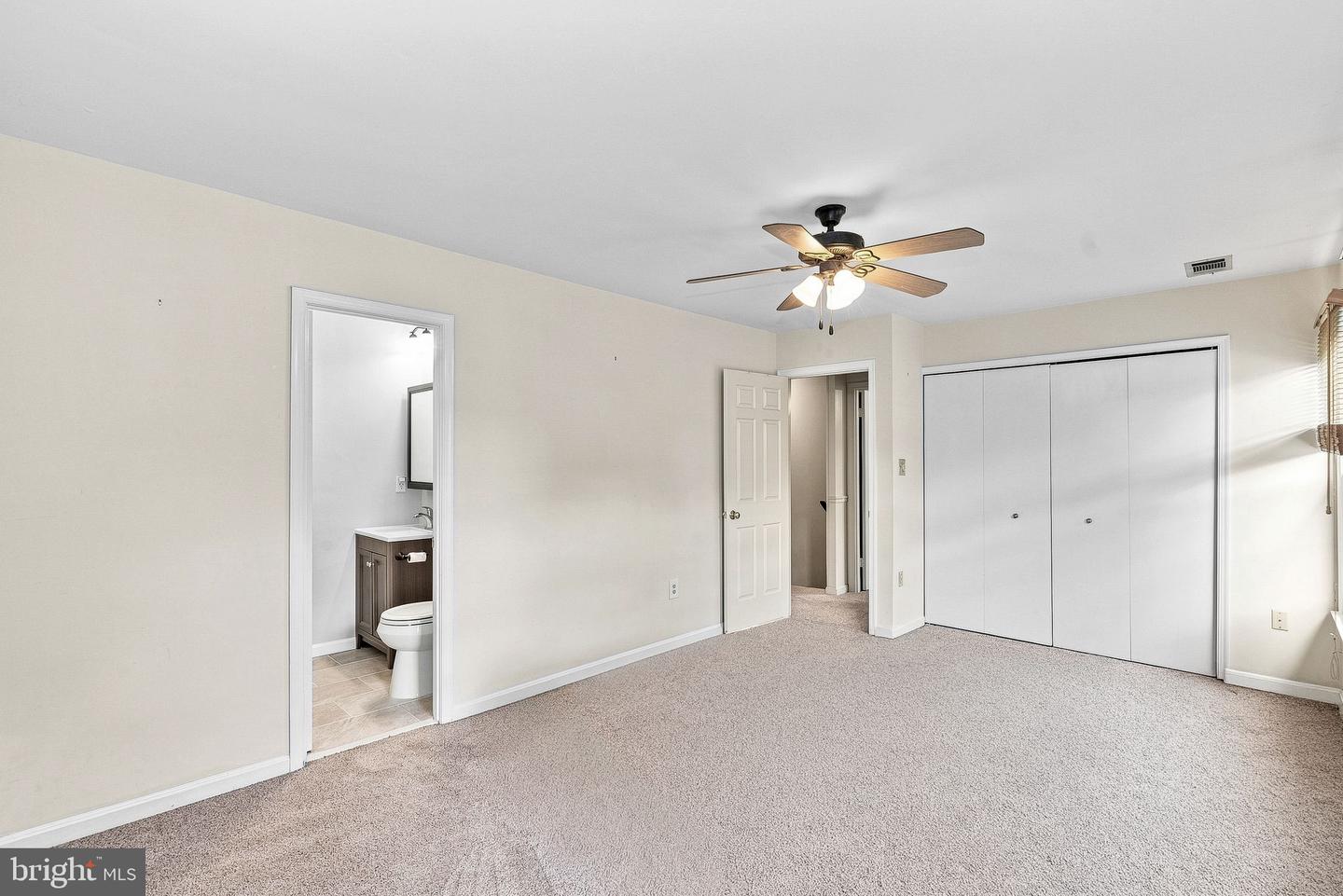 10163 Yorktown Way Property Photo 25
