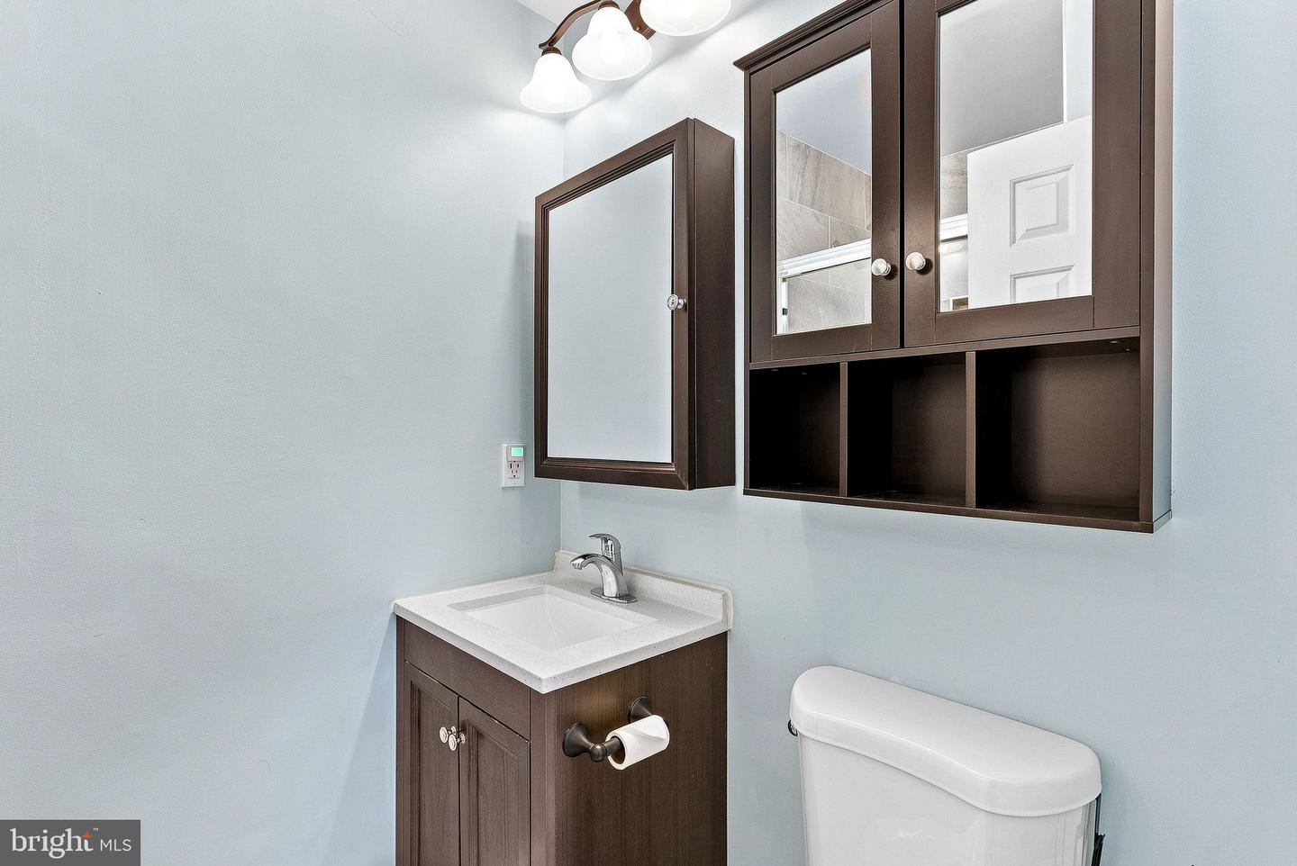 10163 Yorktown Way Property Photo 27