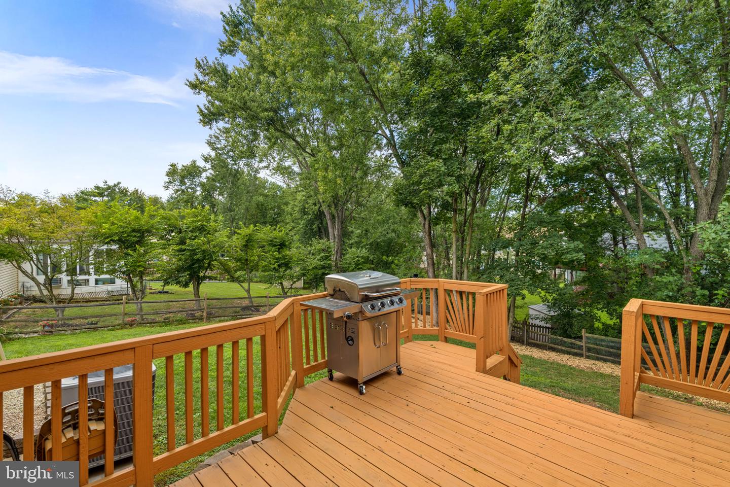 10163 Yorktown Way Property Photo 40