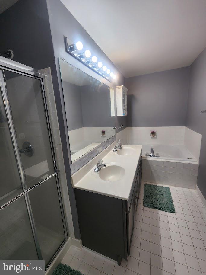 18763 Trident Sq Property Photo 32