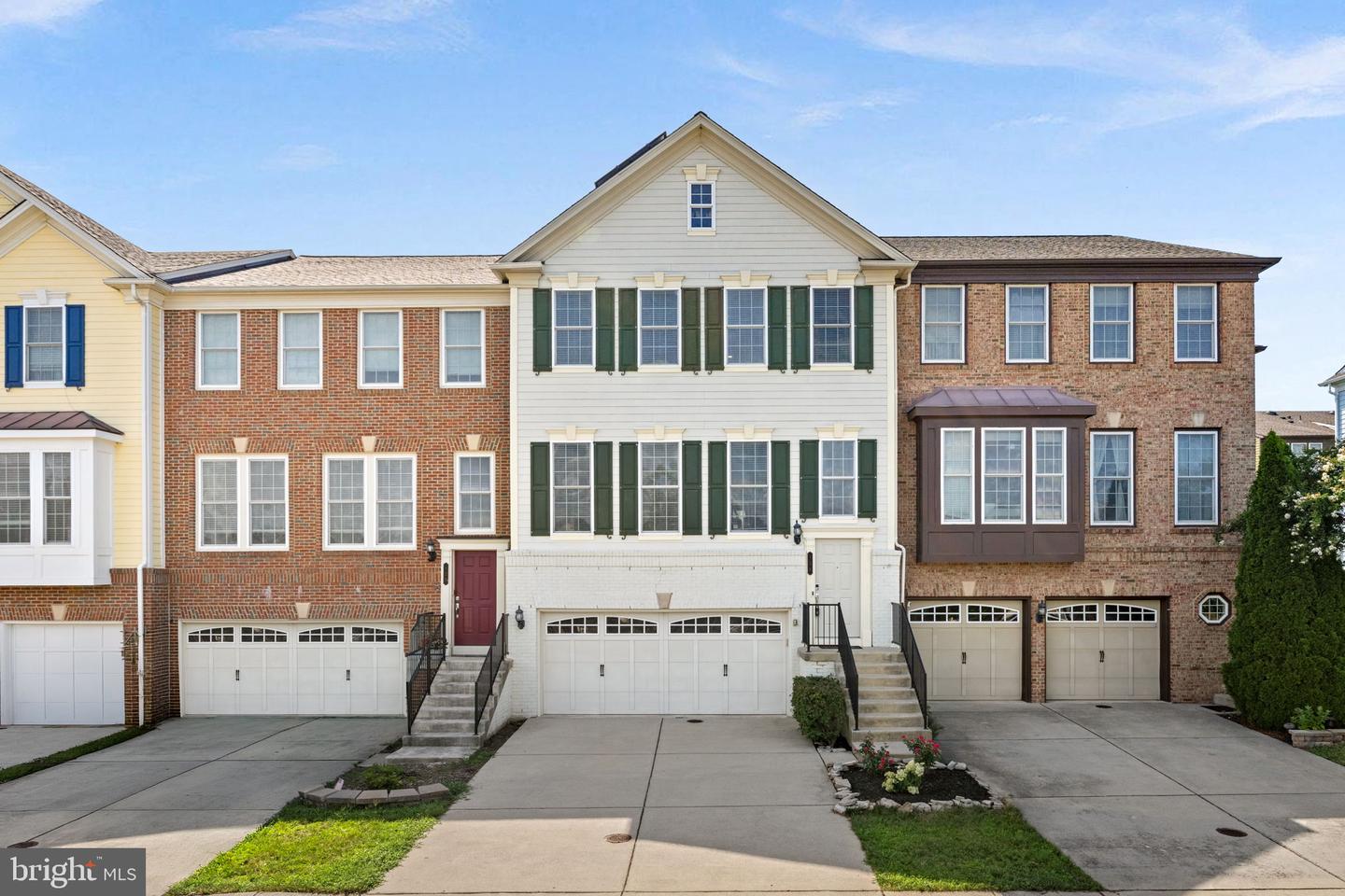 126 Great Laurel Sq Property Photo 1