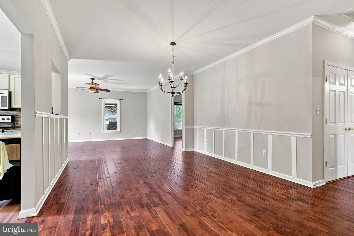 528 Wordsworth Cir Property Photo 6