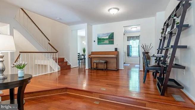 44054 Gala Cir Property Photo 6