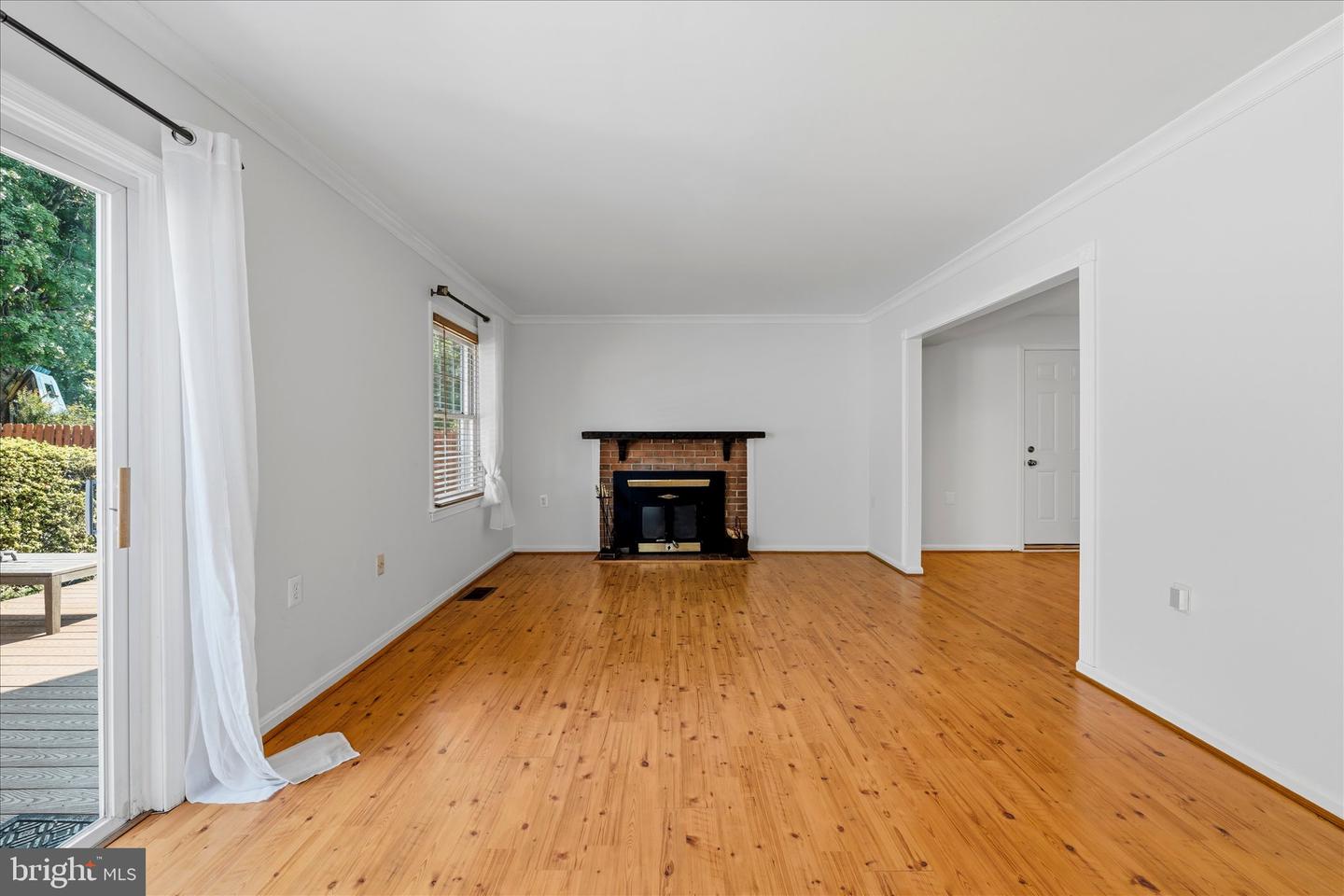 706 Edwards Ferry Rd Ne Property Photo 15