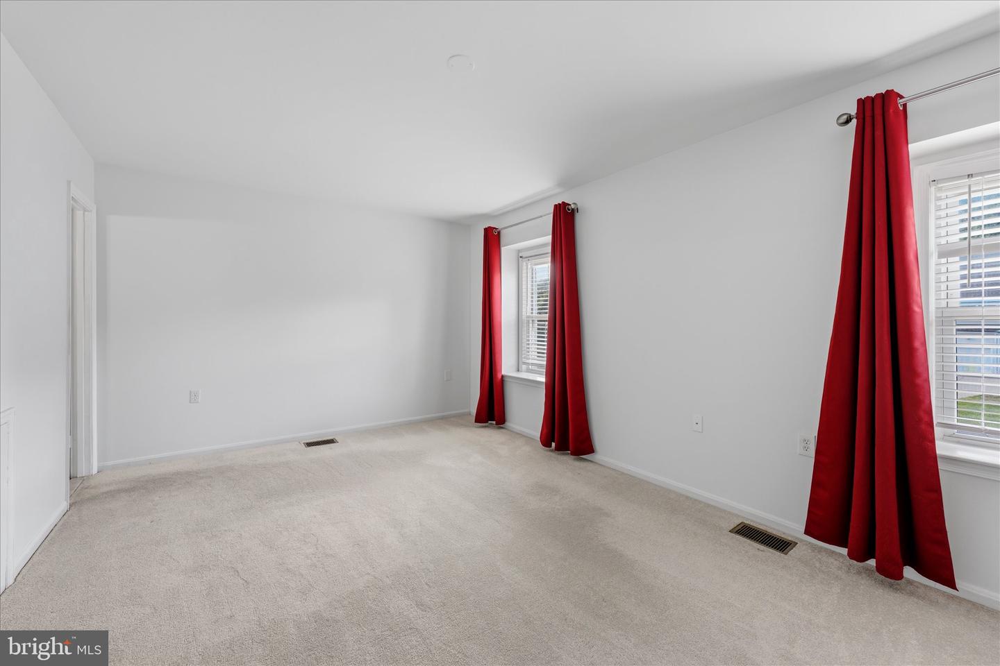 706 Edwards Ferry Rd Ne Property Photo 18