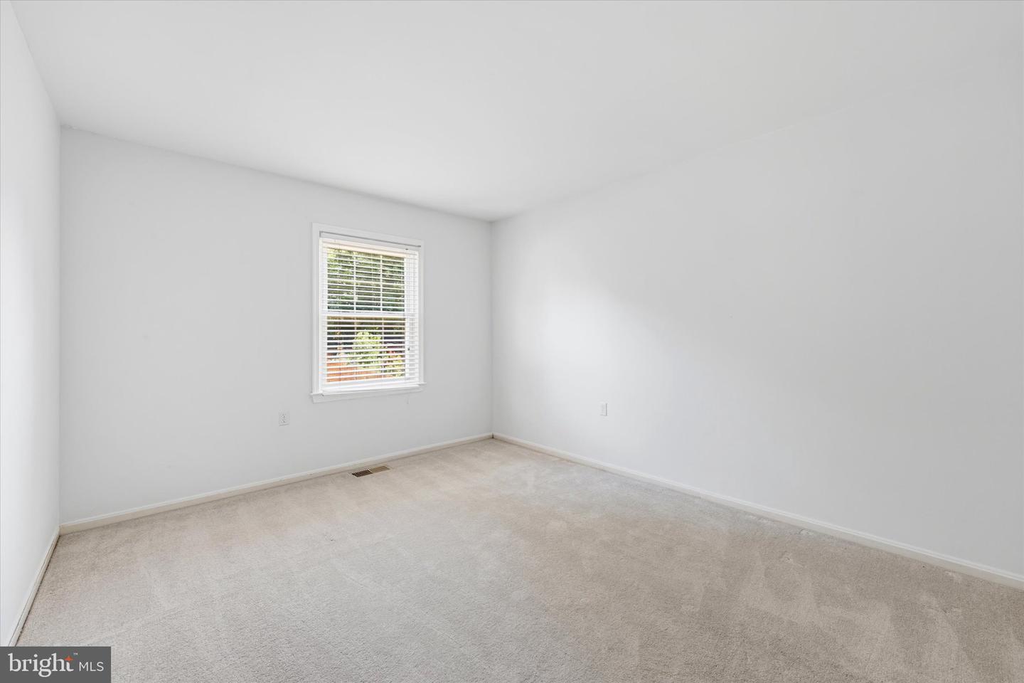 706 Edwards Ferry Rd Ne Property Photo 25