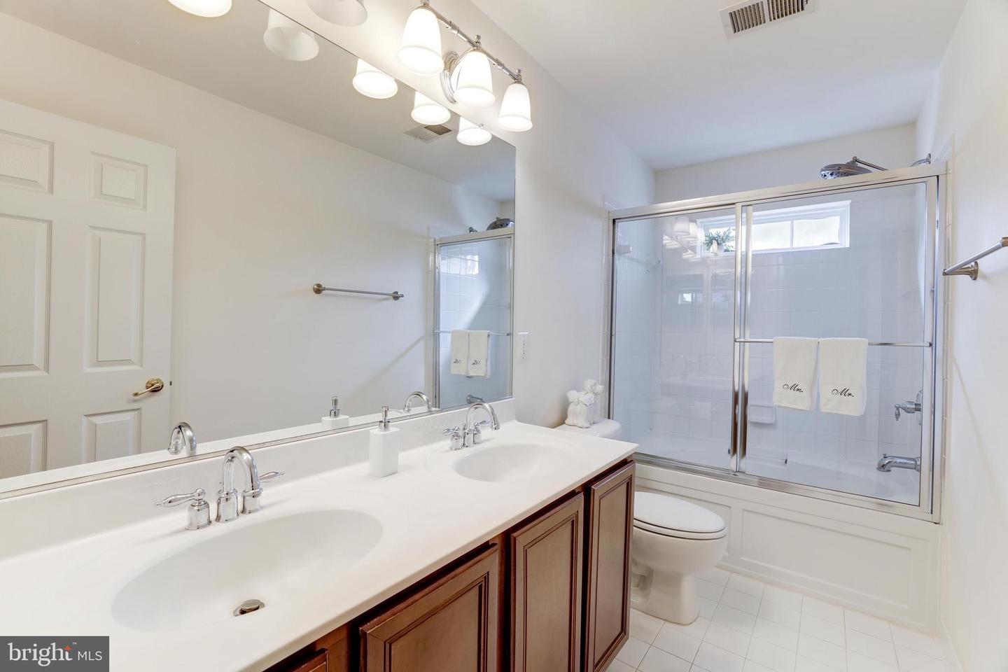 575 Edmonton Ter Ne Property Photo 21