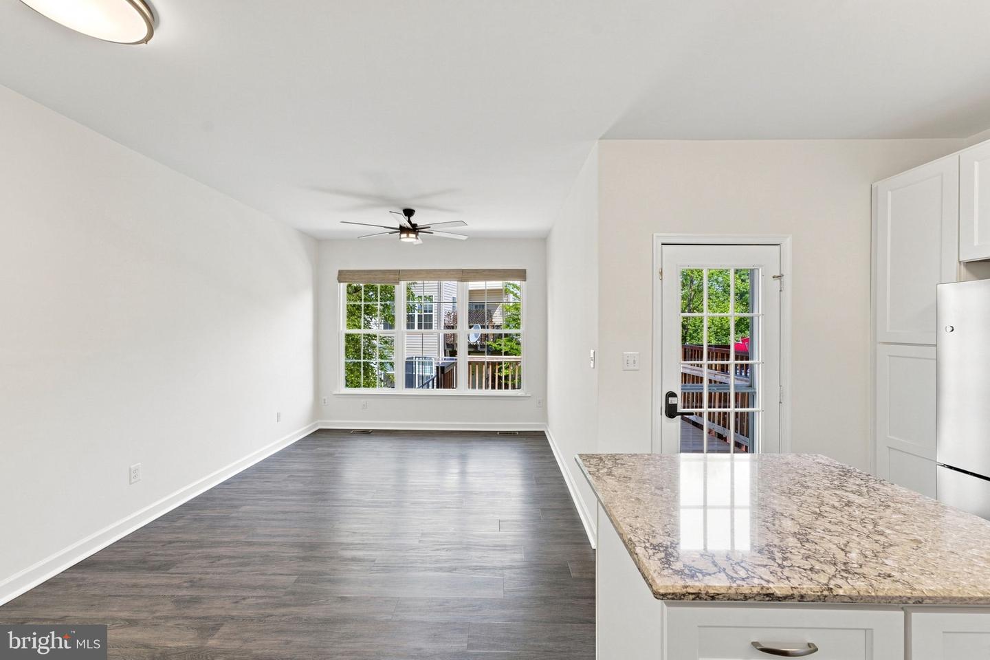 45556 Lake Haven Ter Property Photo 15