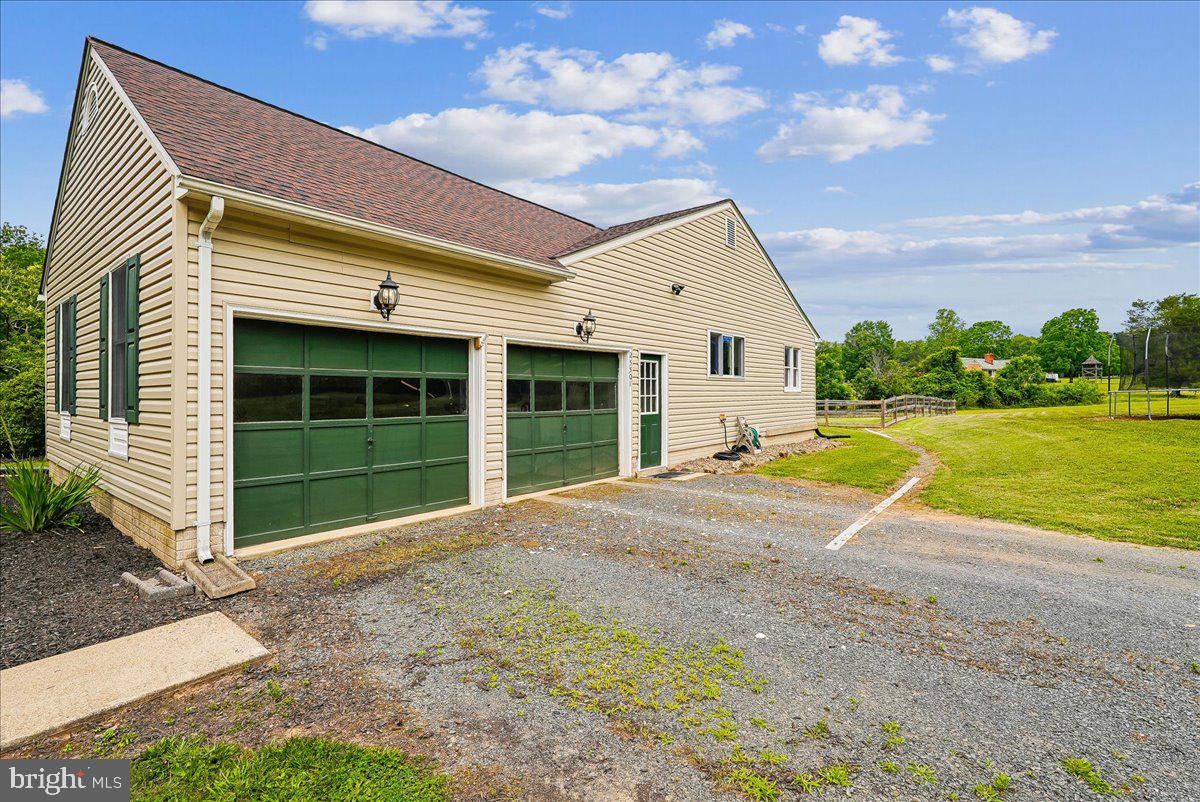 25501 Frosty Meadow Ln Property Photo 5