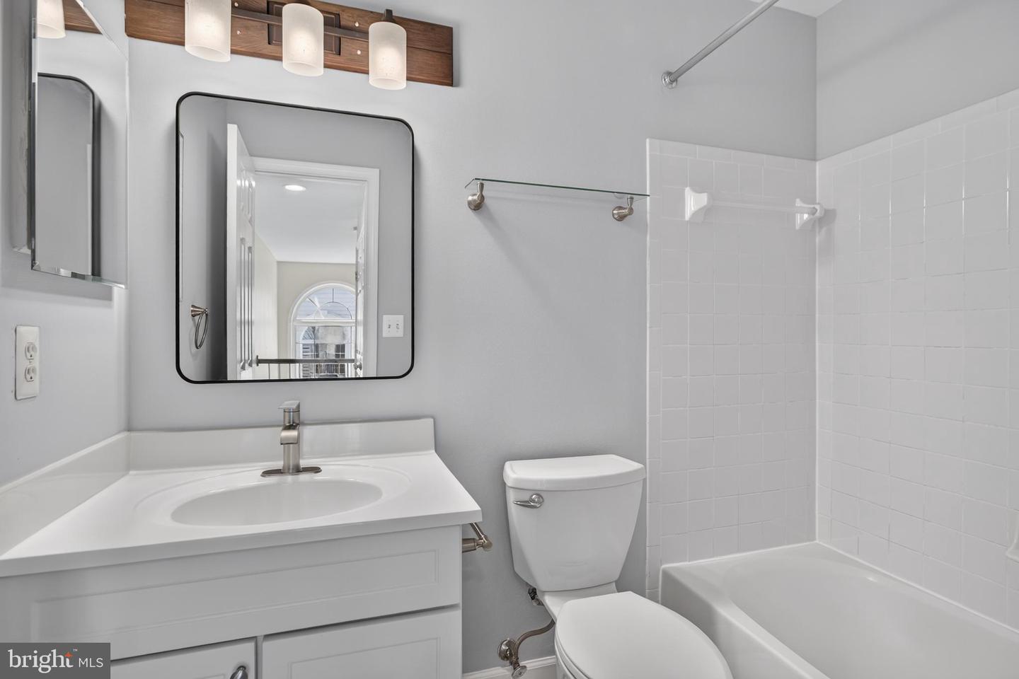 46678 Abigail Ter Property Photo 26