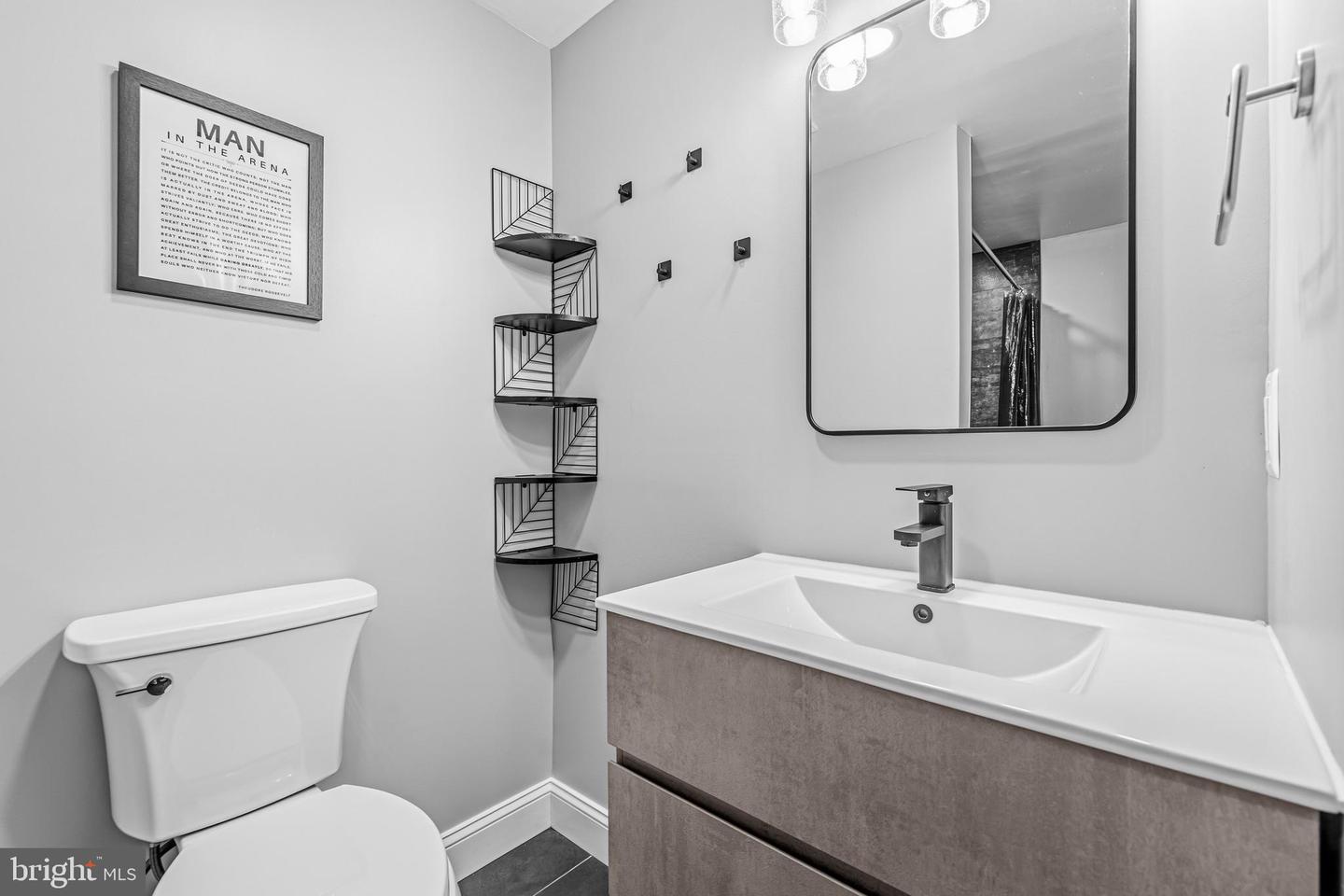 227 Finchingfield Ct Property Photo 31