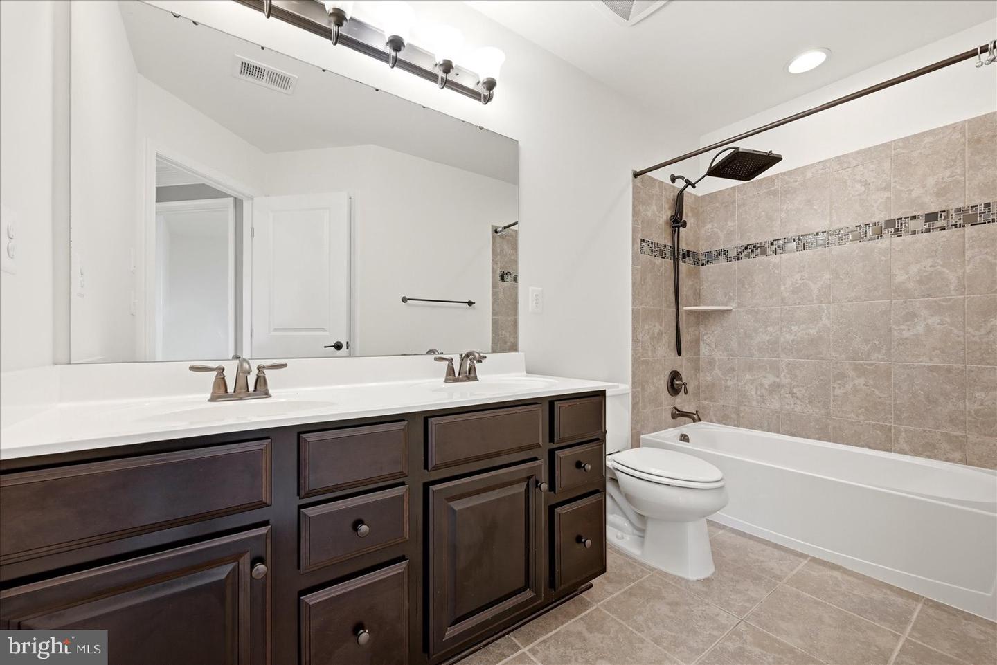 26780 Crusher Dr Property Photo 17