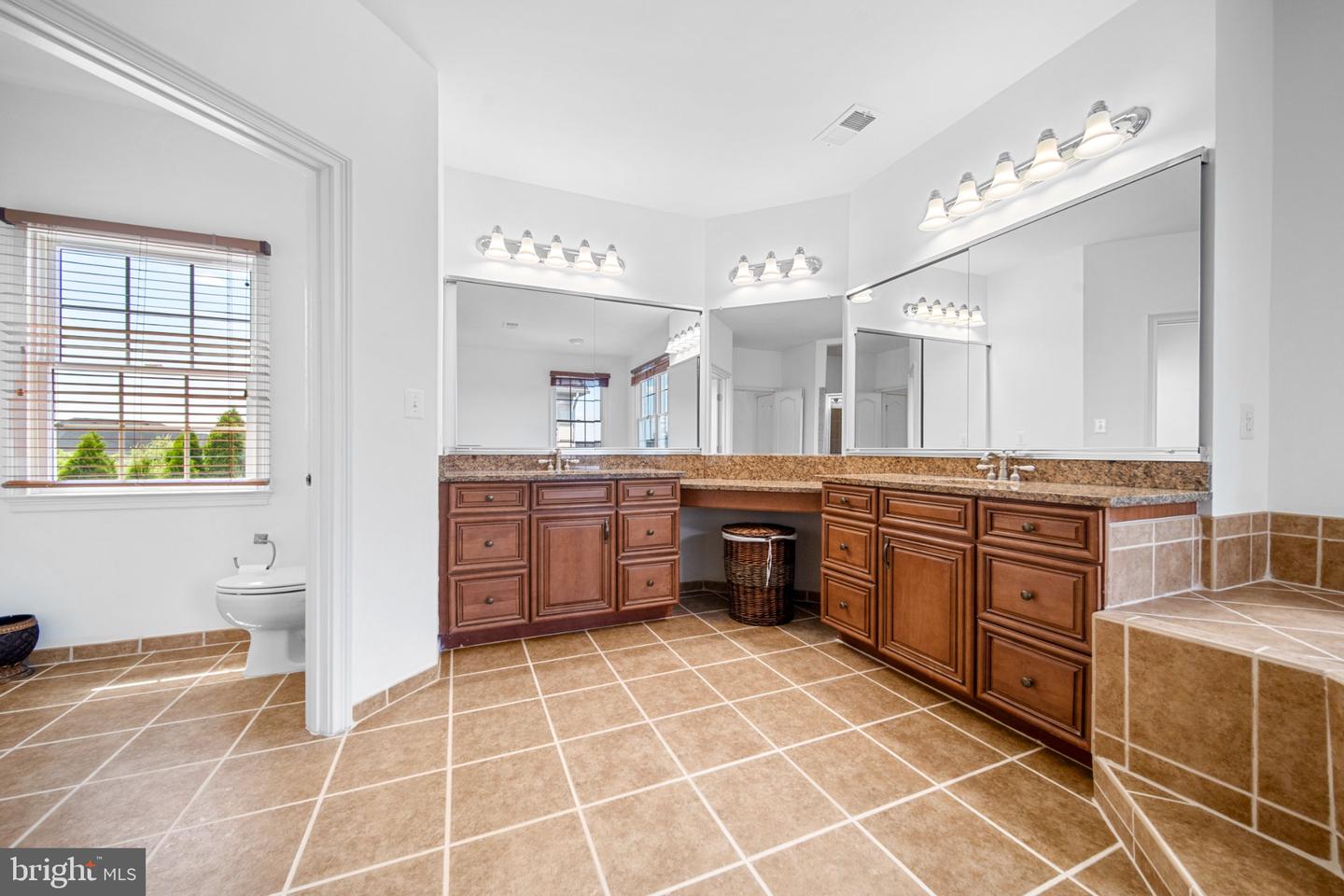 22807 Valley Preserve Ct Property Photo 47