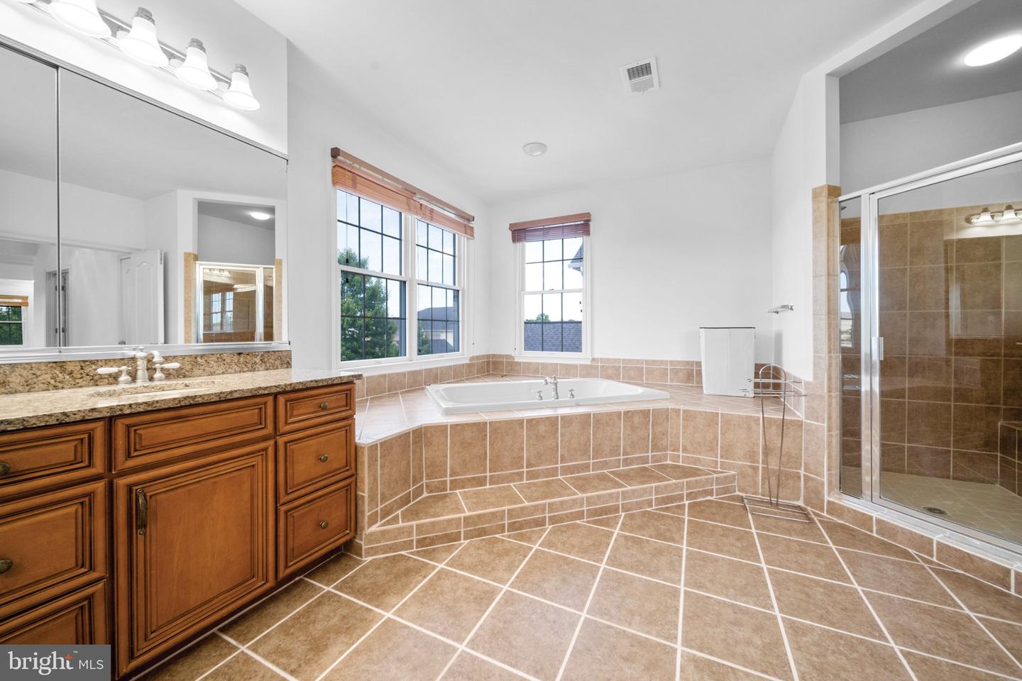 22807 Valley Preserve Ct Property Photo 49