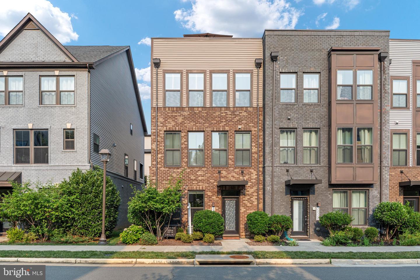 22318 TEES TER Property Photo 1