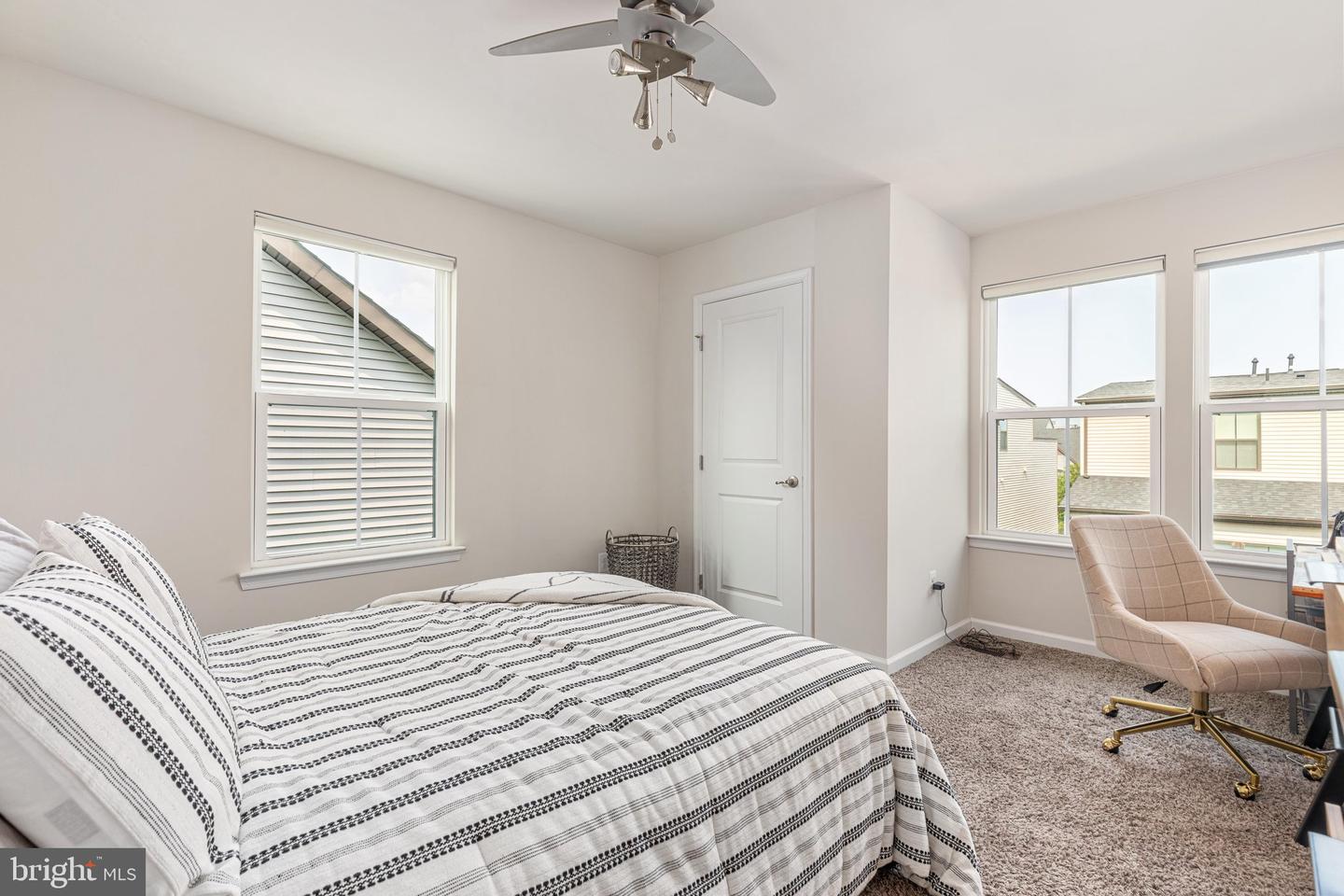 22318 Tees Ter Property Photo 38