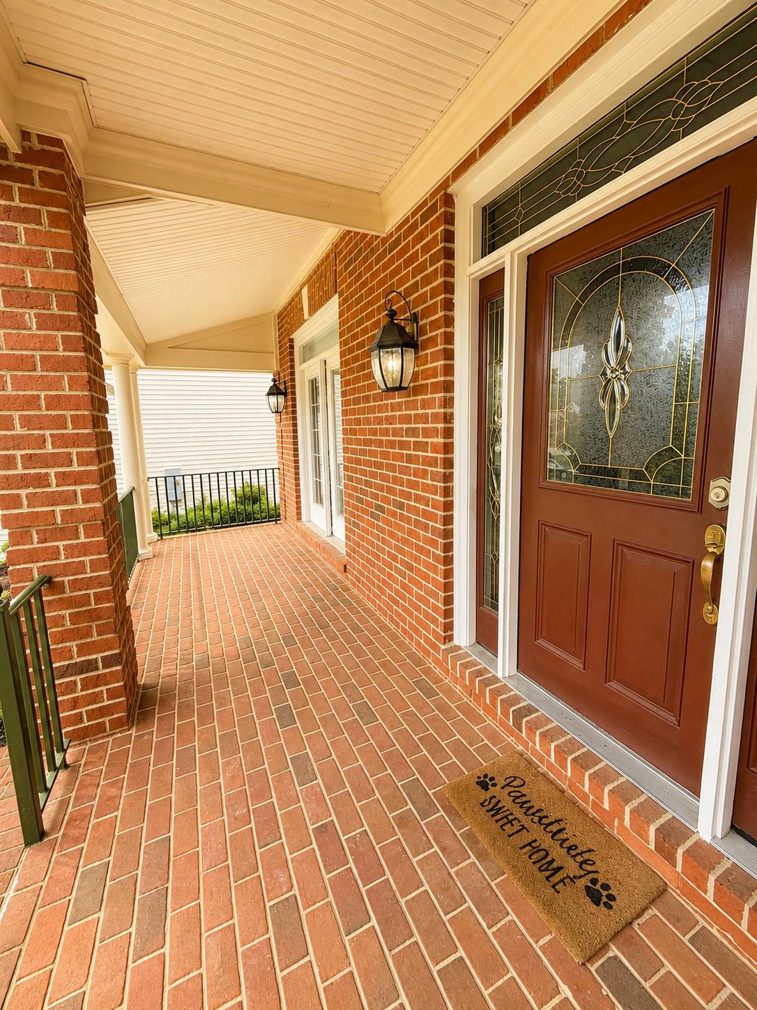 20964 Nightshade Pl Property Photo 3