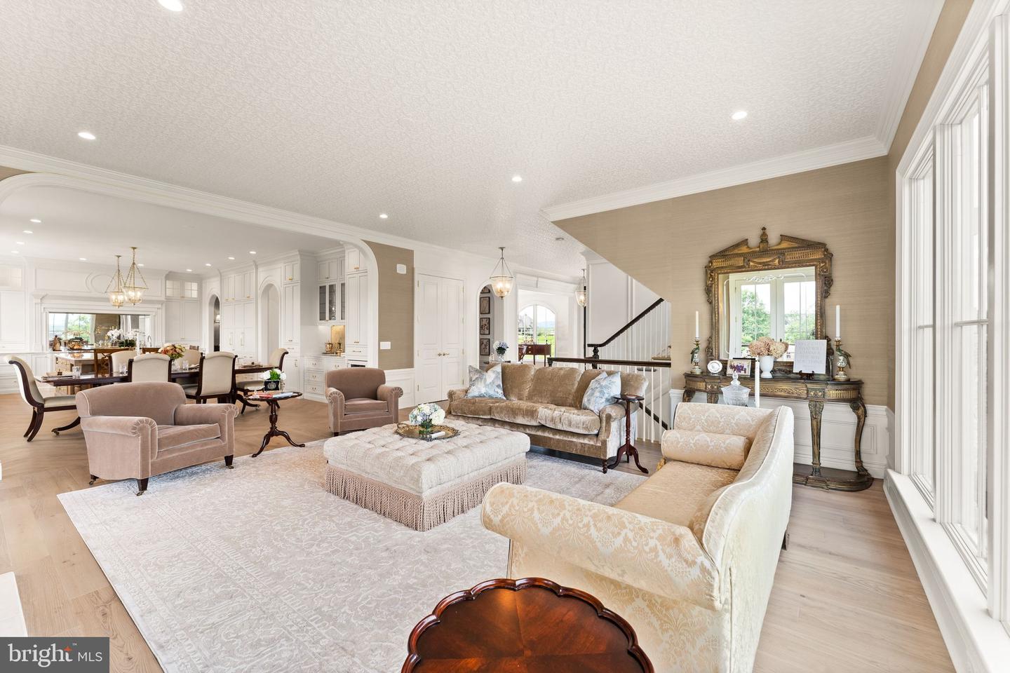 23060 Munsun Pl Property Photo 21