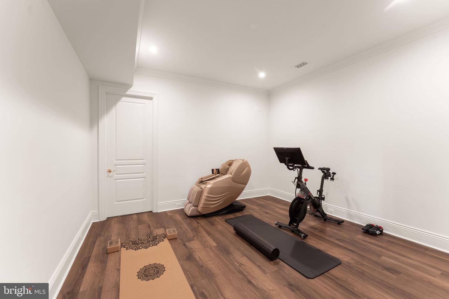 23060 Munsun Pl Property Photo 84