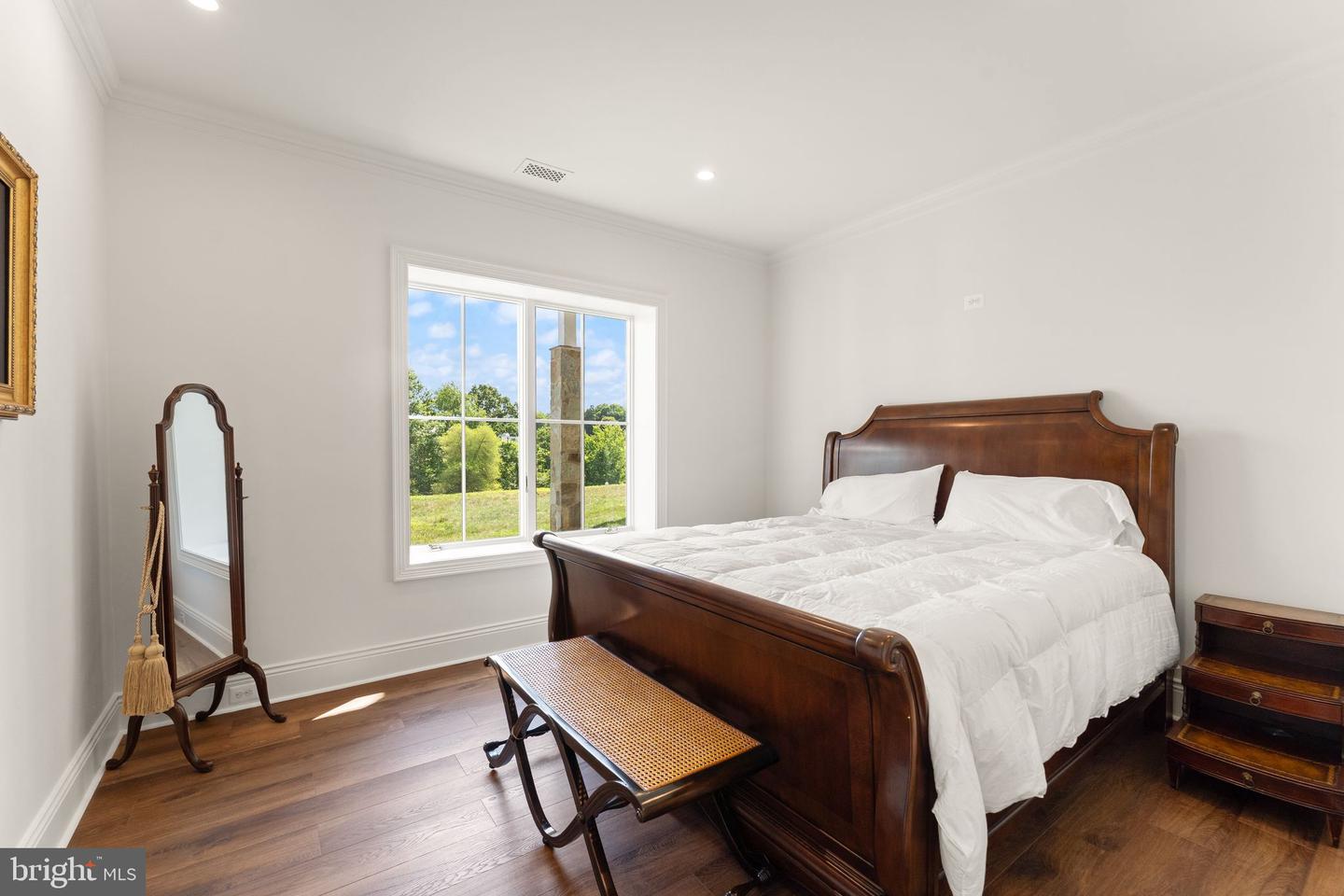 23060 Munsun Pl Property Photo 86