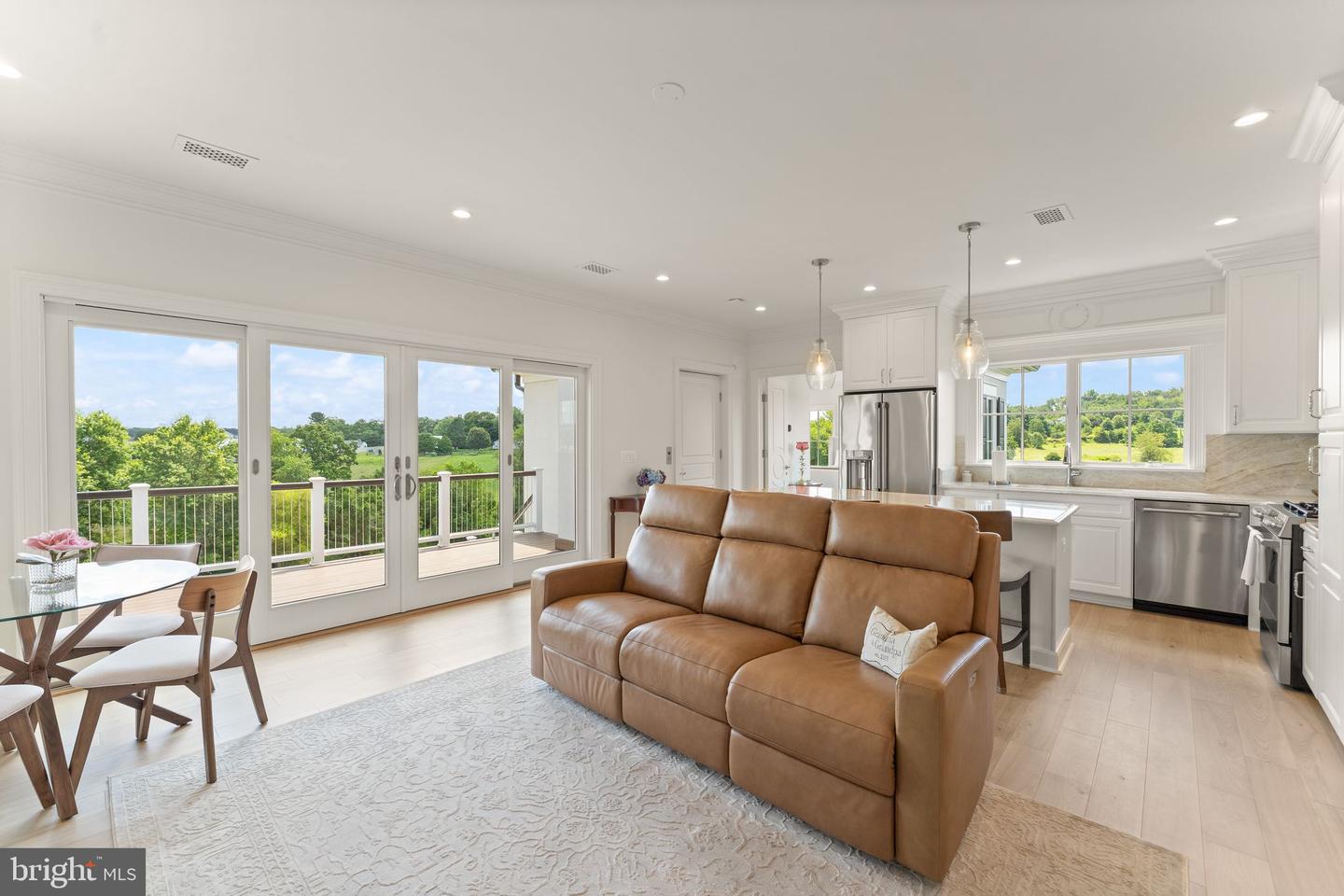 23060 Munsun Pl Property Photo 90
