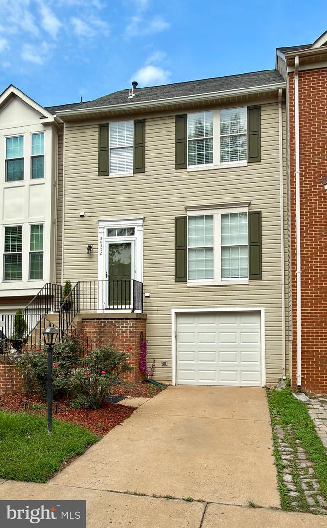 20352 Briarcliff Ter Property Photo 1