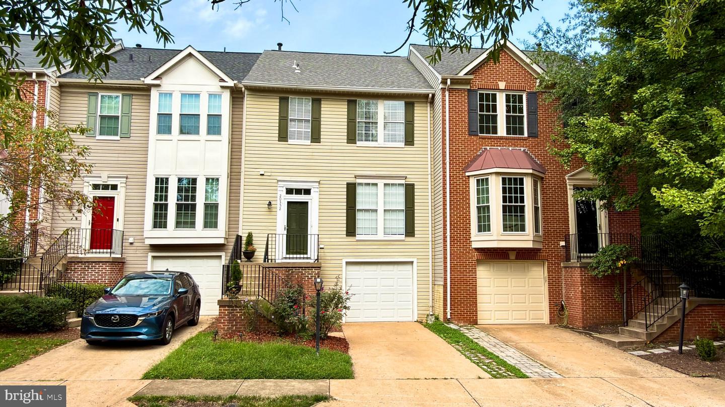 20352 Briarcliff Ter Property Photo 3