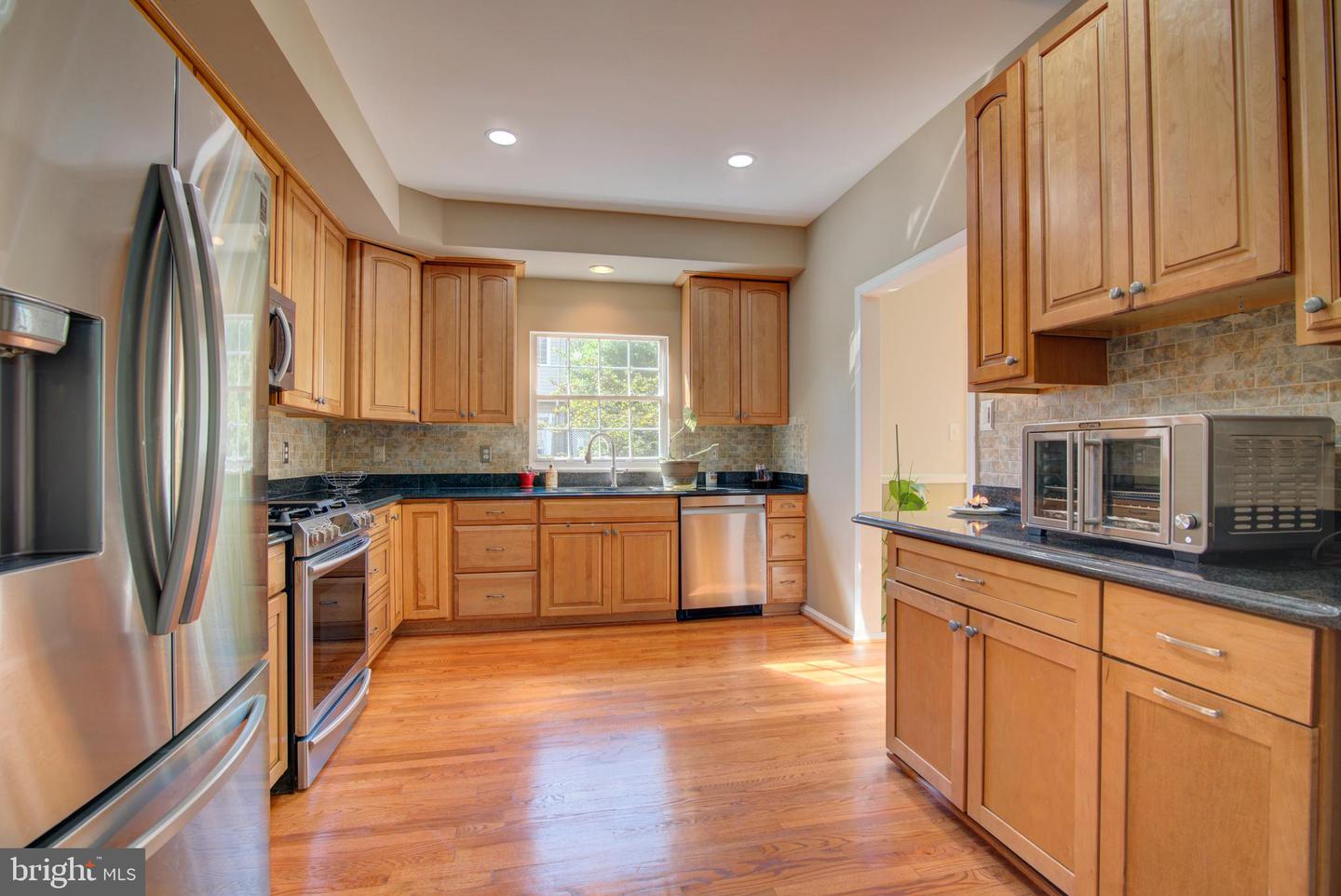 20352 Briarcliff Ter Property Photo 9