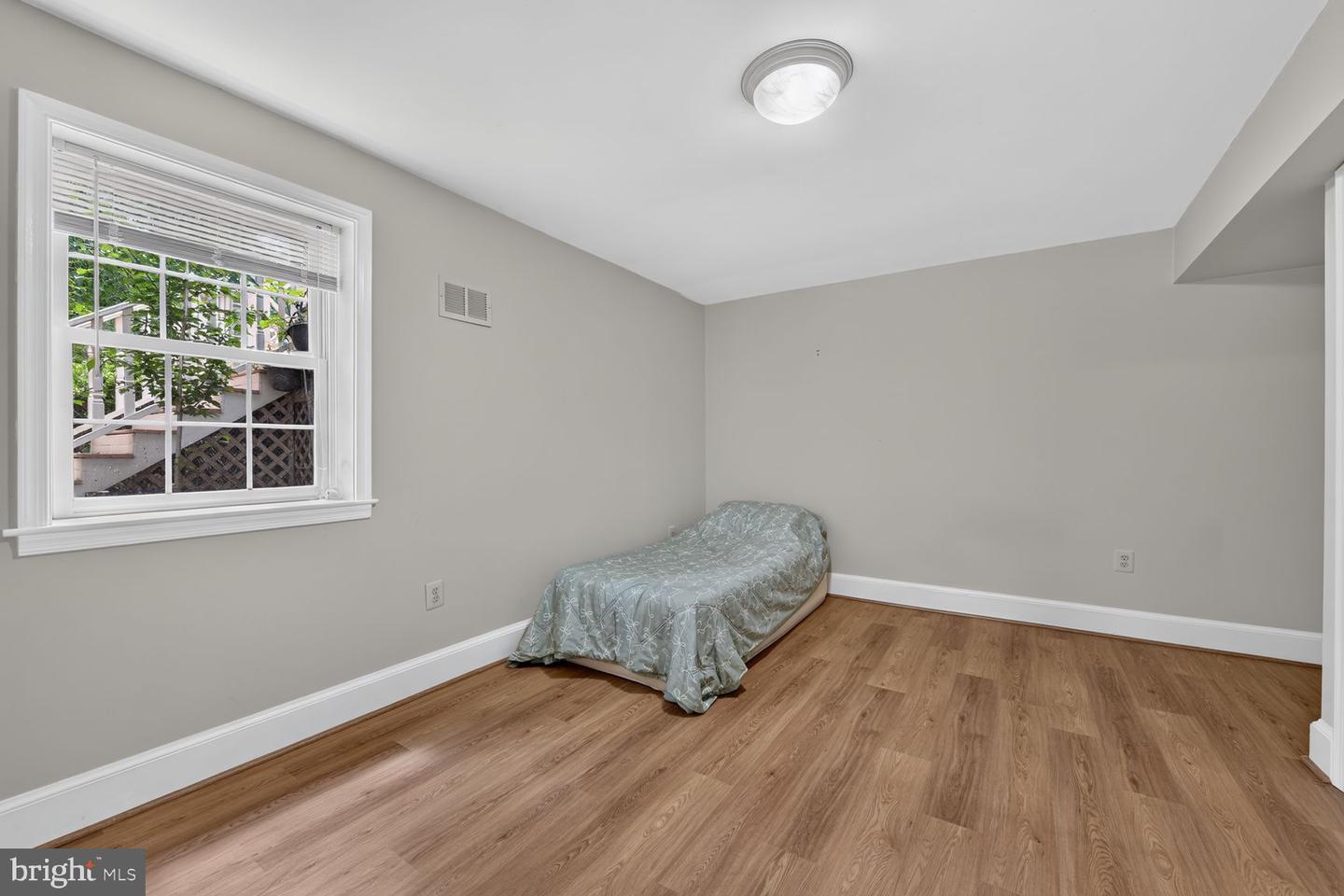 380 Clagett St Sw Property Photo 28