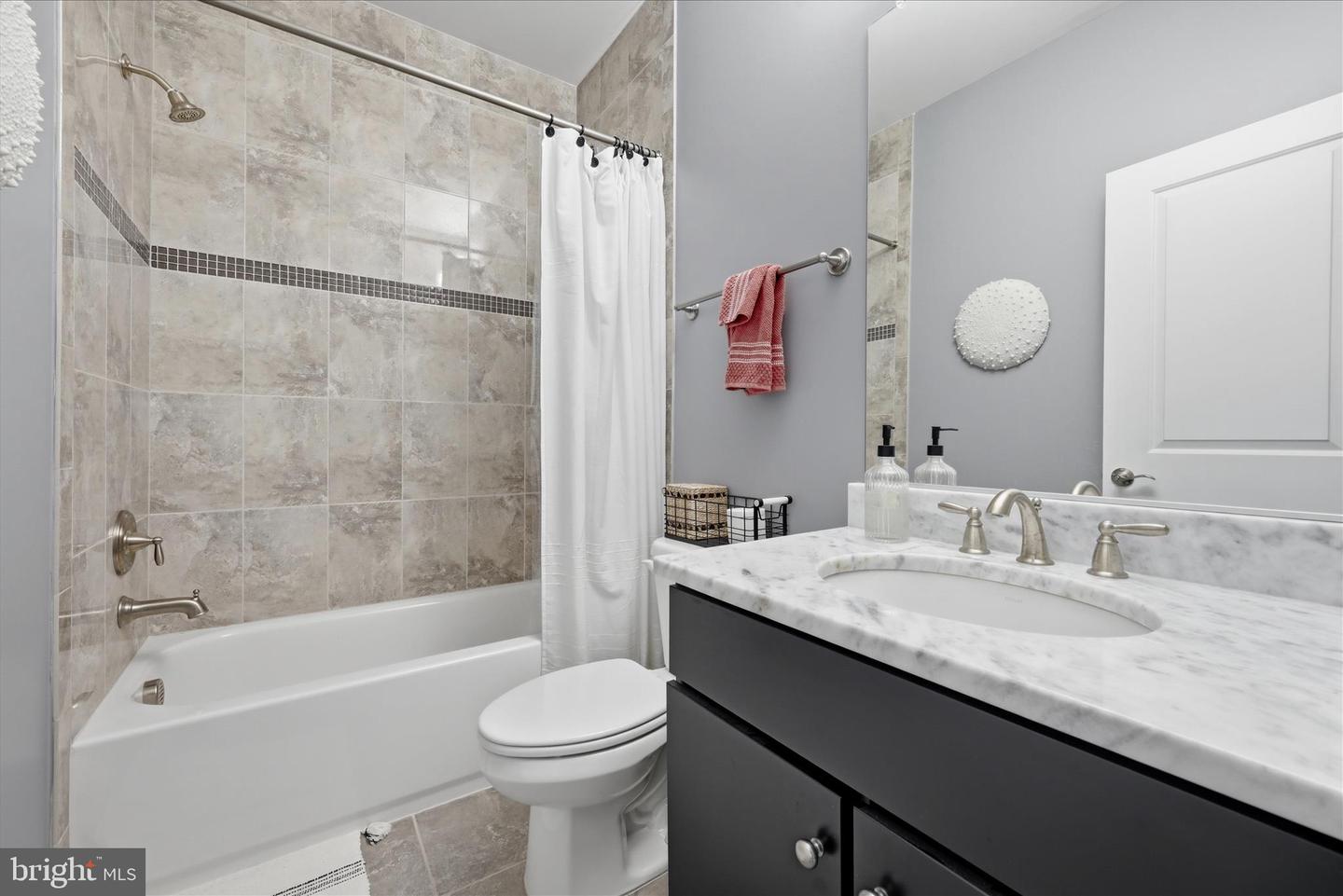 40957 Waxwing Dr Property Photo 32