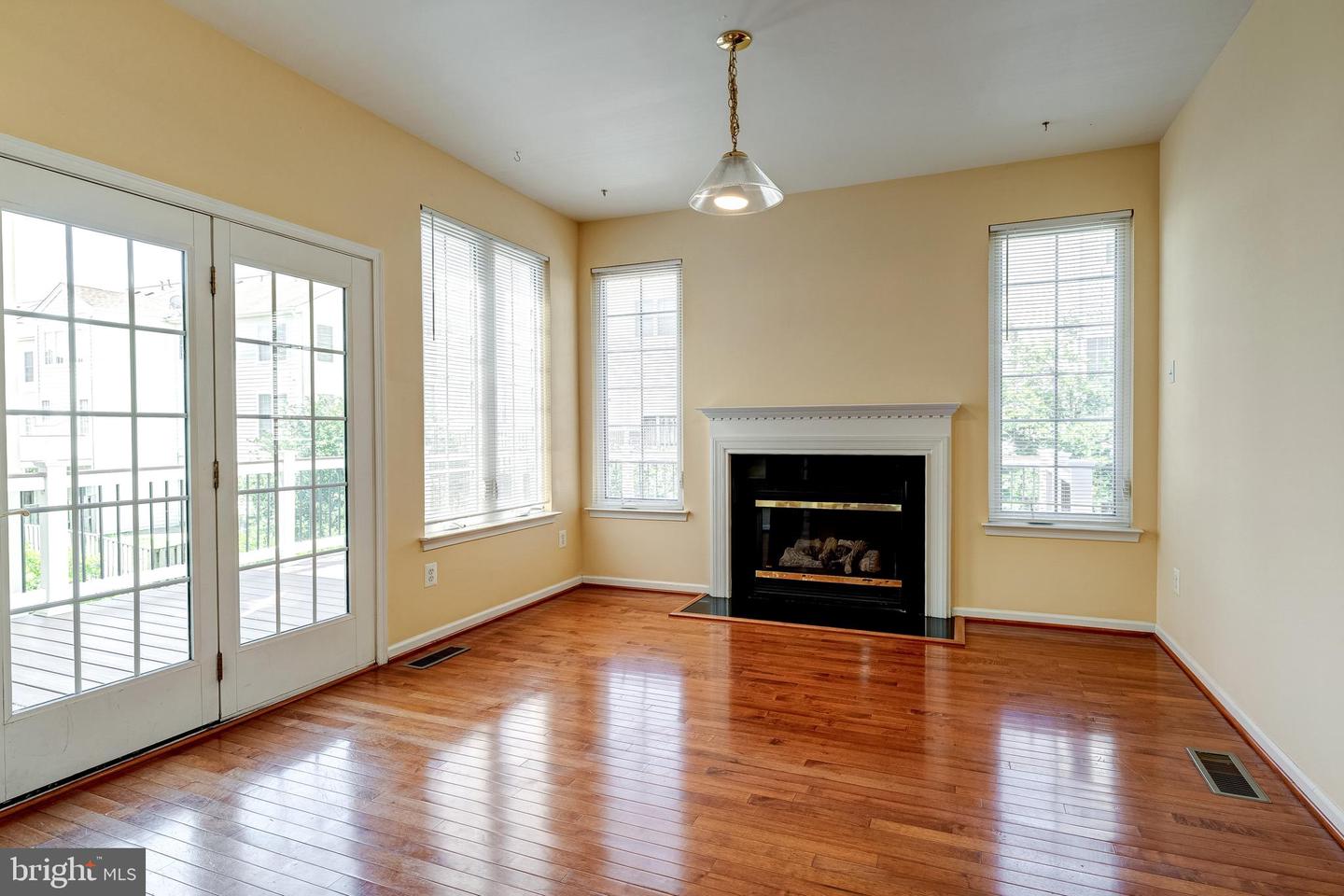 25332 Whippoorwill Ter Property Photo 23