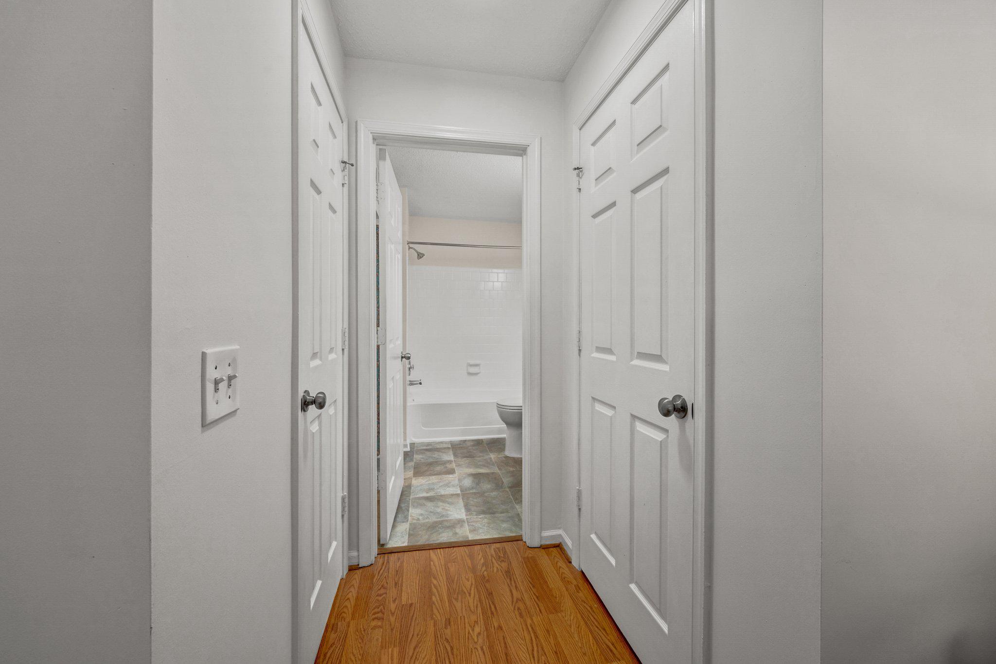 116 Prosperity Se #b Property Photo 14